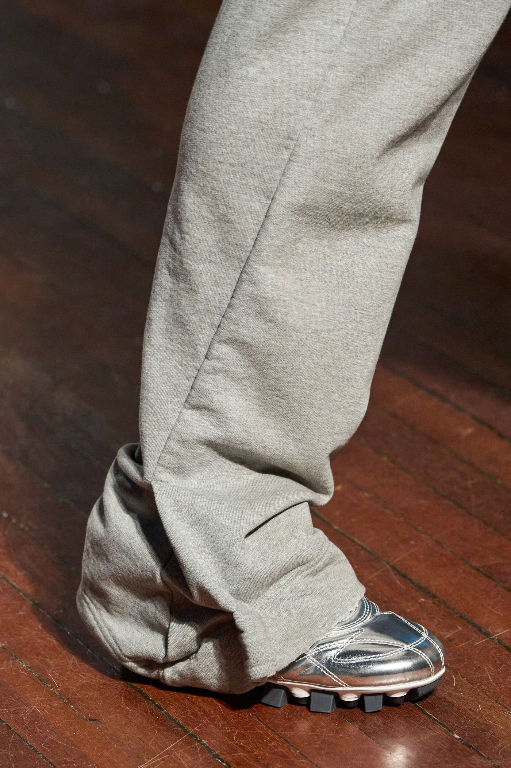 Maison Mihara Yasuhiro Fall 2026 Men’s Fashion Show Details