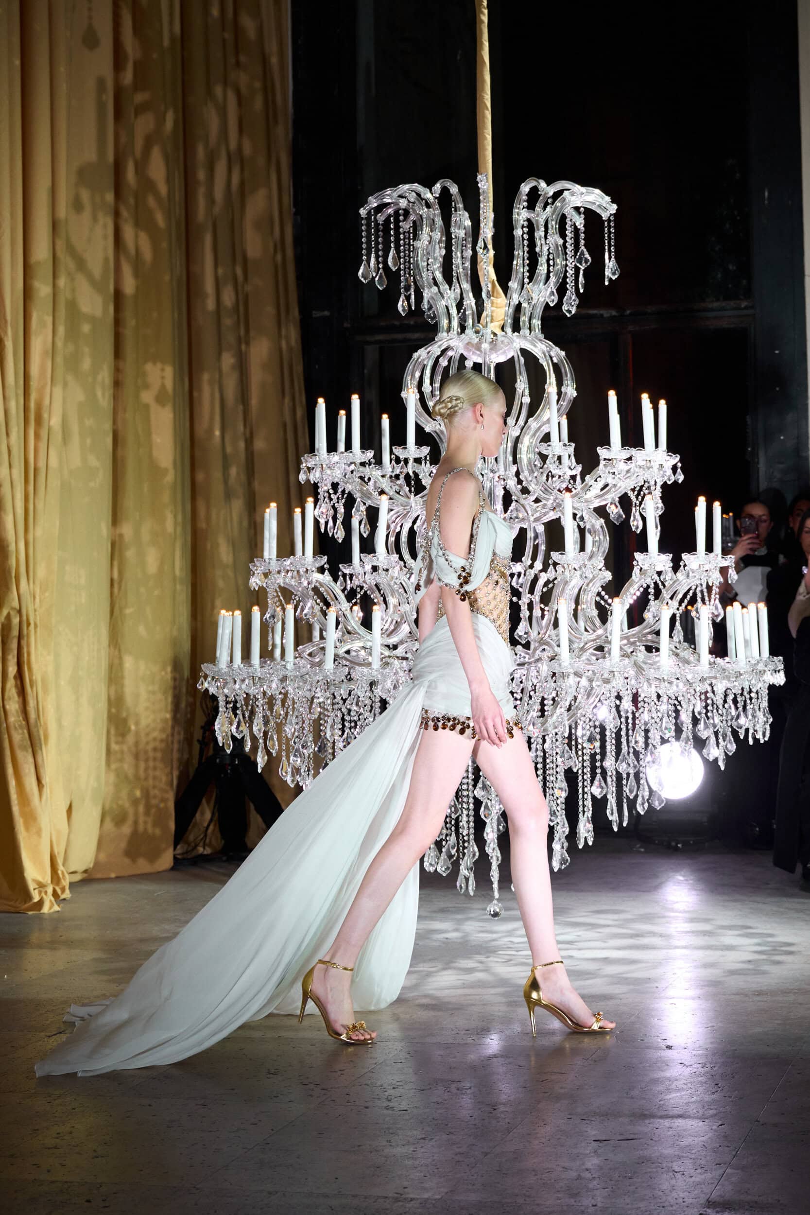 Zuhair Murad Spring 2026 Couture Fashion Show Atmosphere