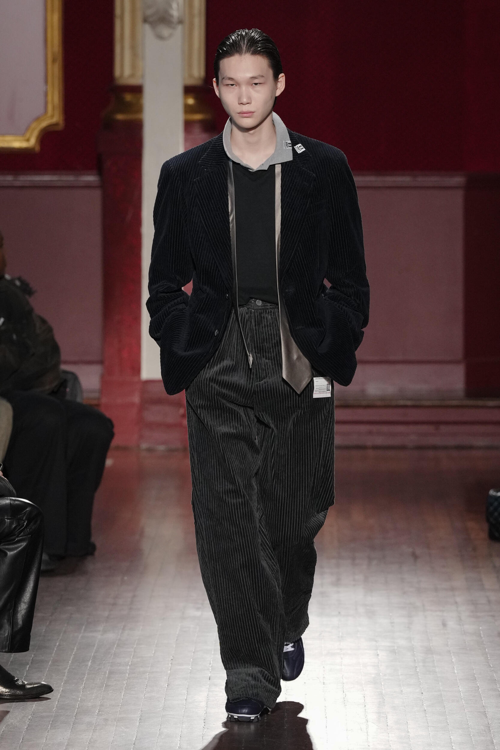 Maison Mihara Yasuhiro Fall 2026 Men’s Fashion Show