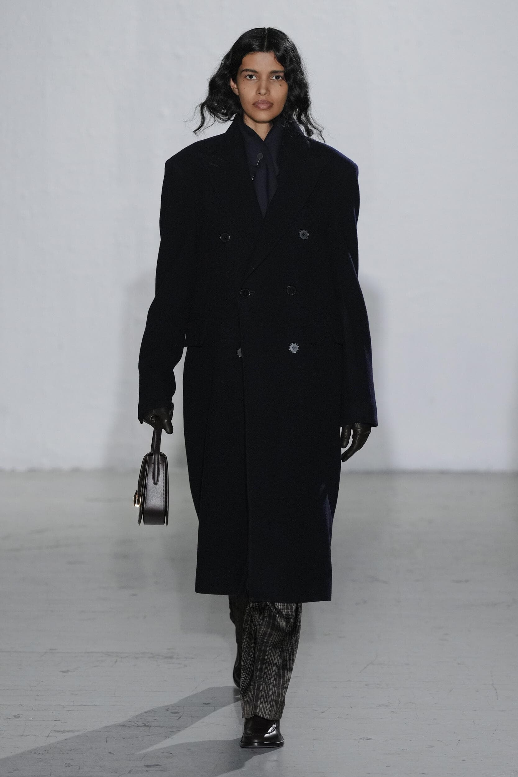 Officine Generale Fall 2026 Men’s Fashion Show
