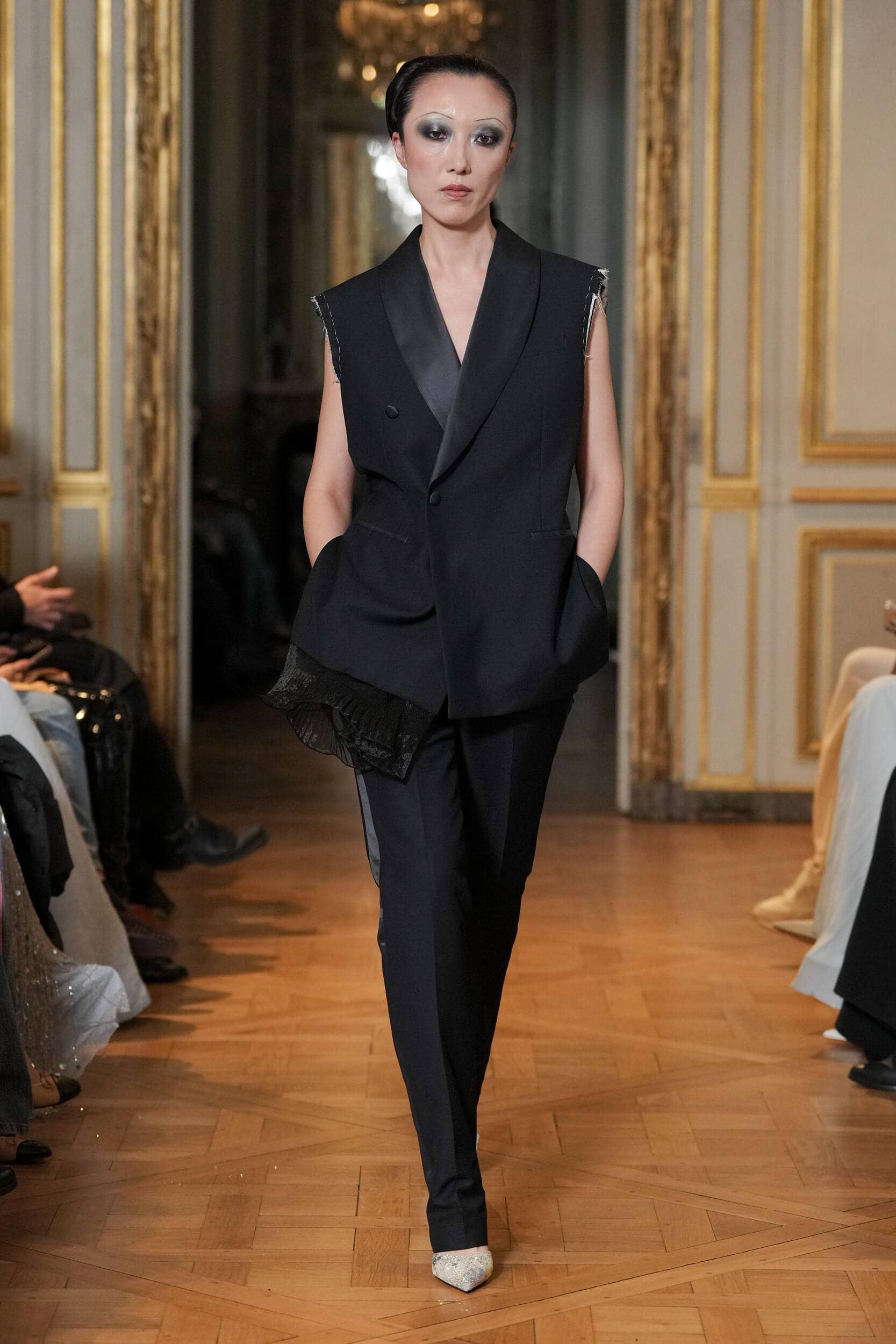 Peet Dullaert Spring 2026 Couture Fashion Show