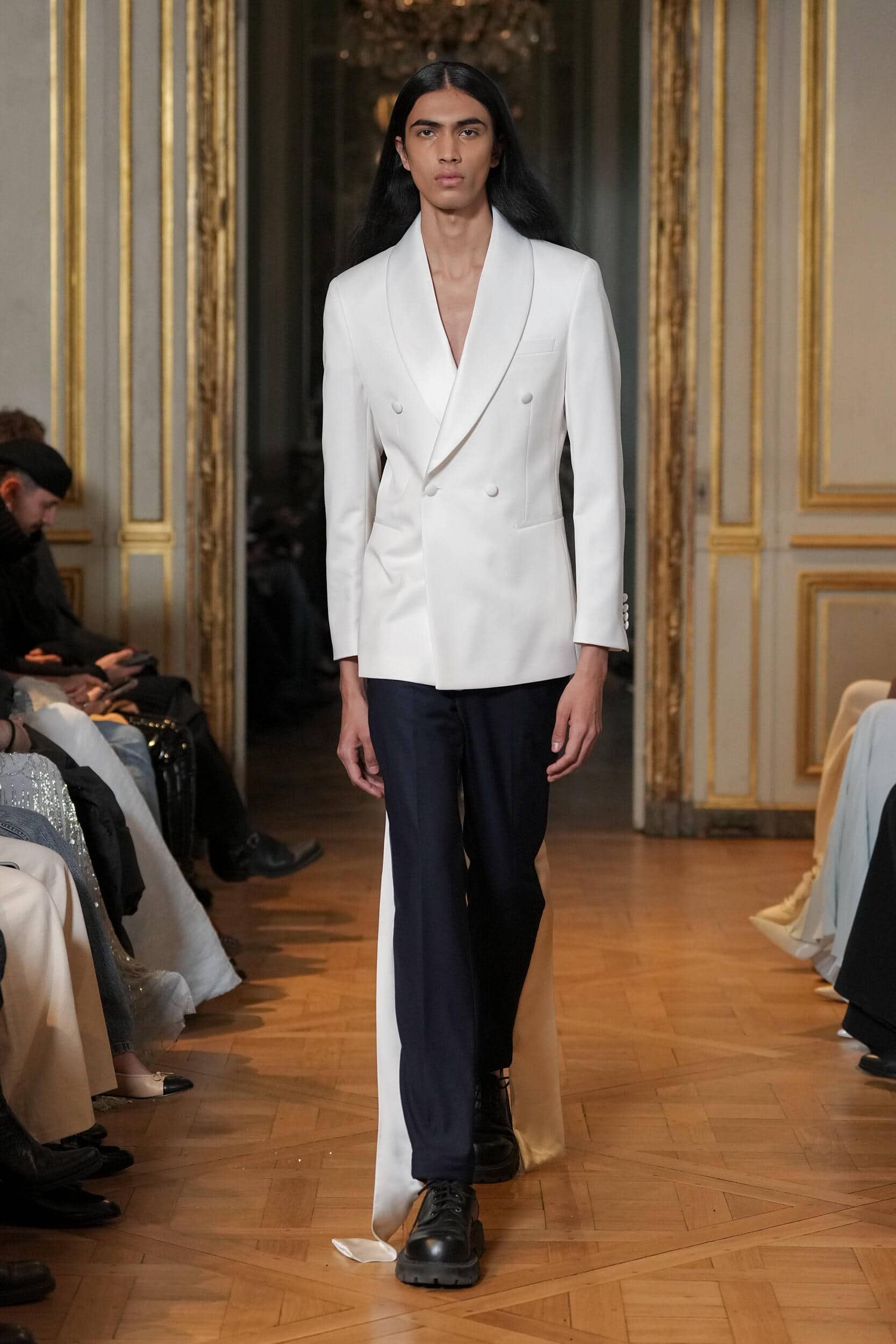 Peet Dullaert Spring 2026 Couture Fashion Show