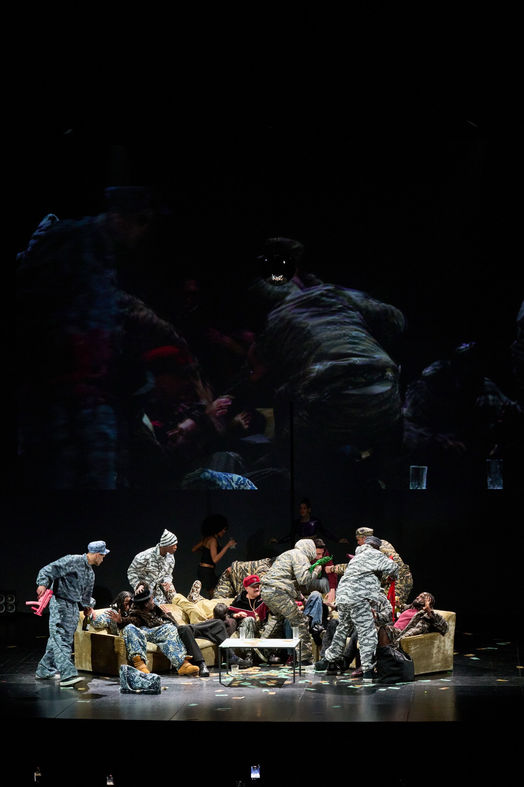 Pdf Fall 2026 Men’s Fashion Show Atmosphere