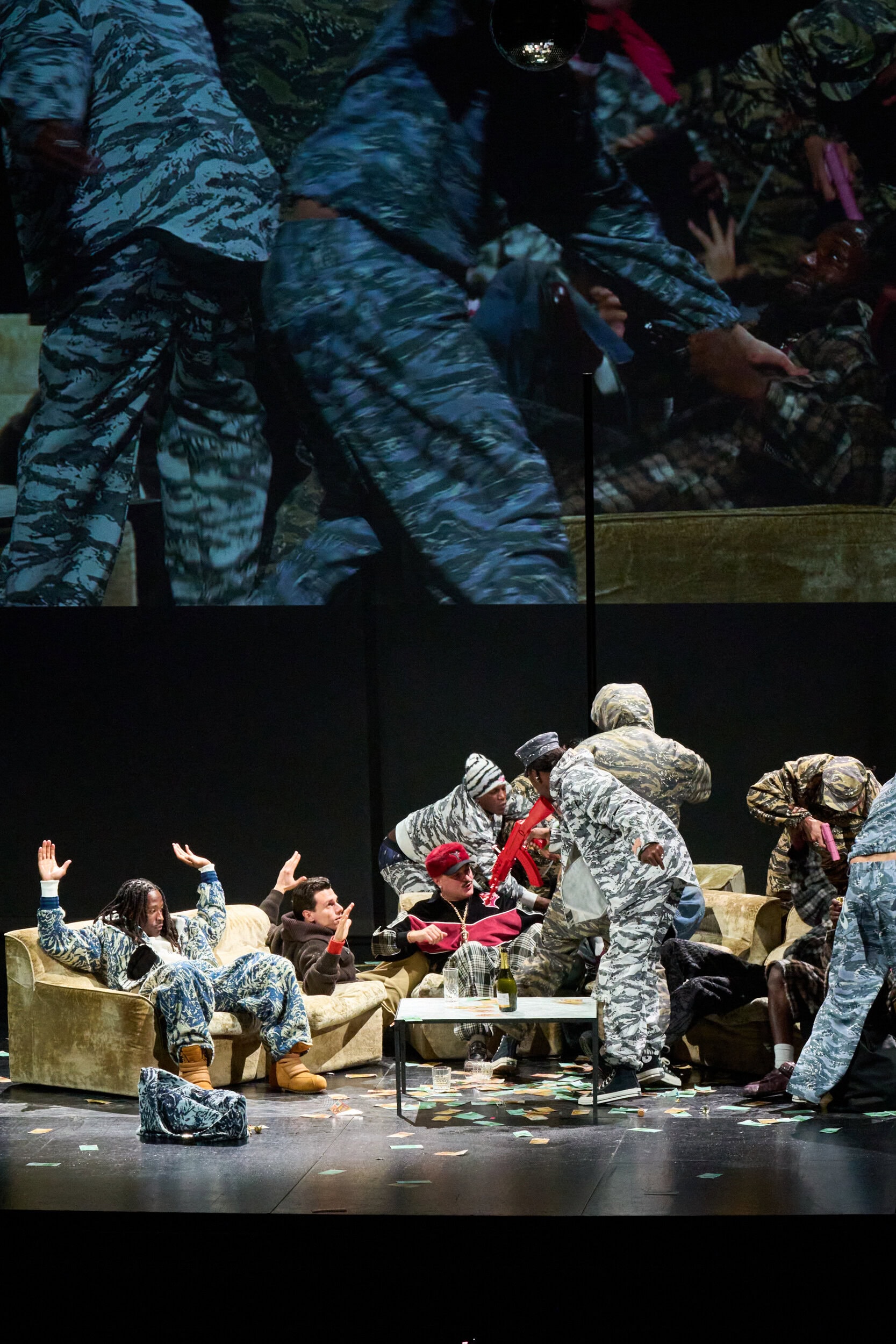 Pdf Fall 2026 Men’s Fashion Show Atmosphere