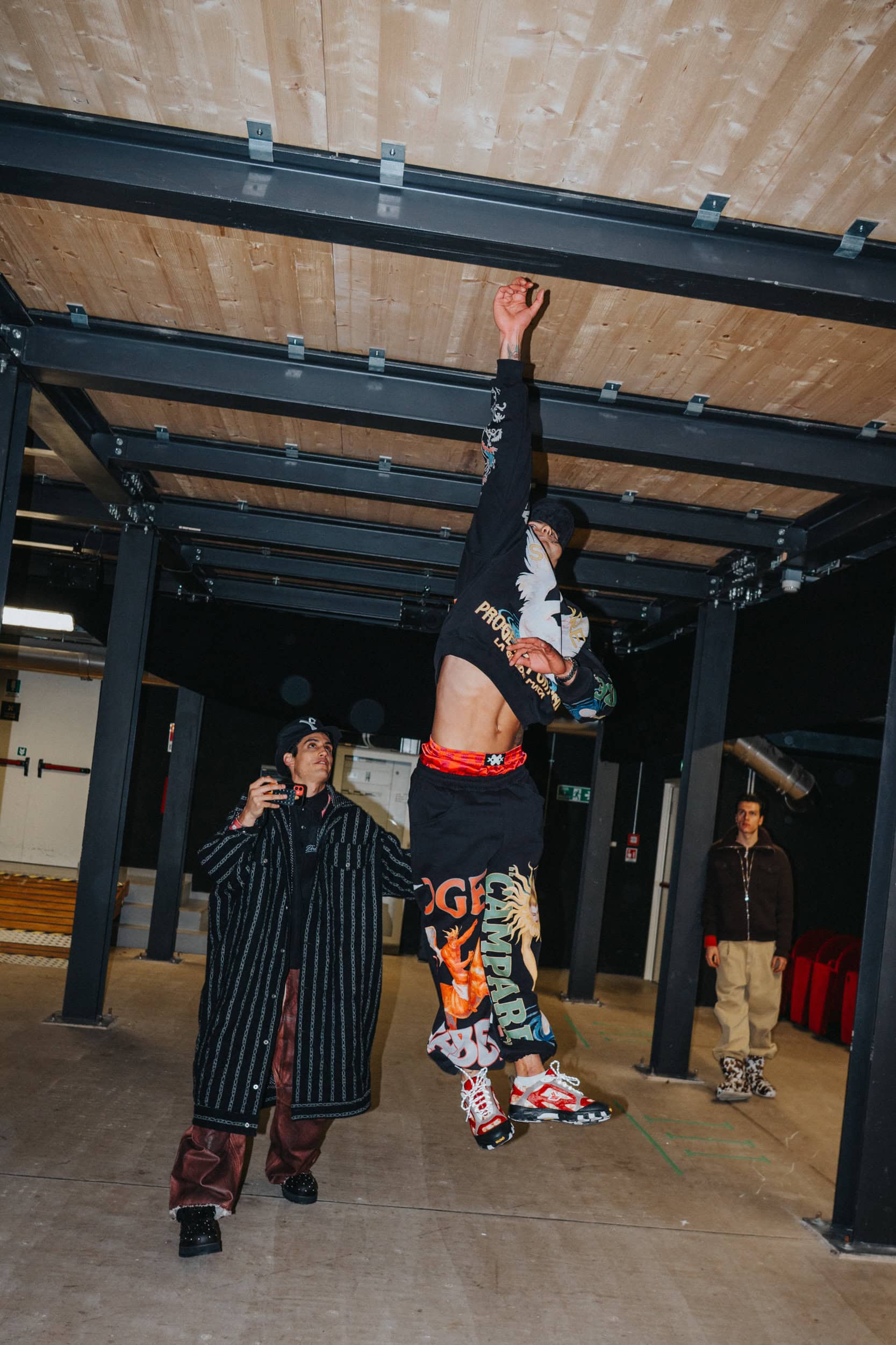 Pdf Fall 2026 Men’s Fashion Show Backstage