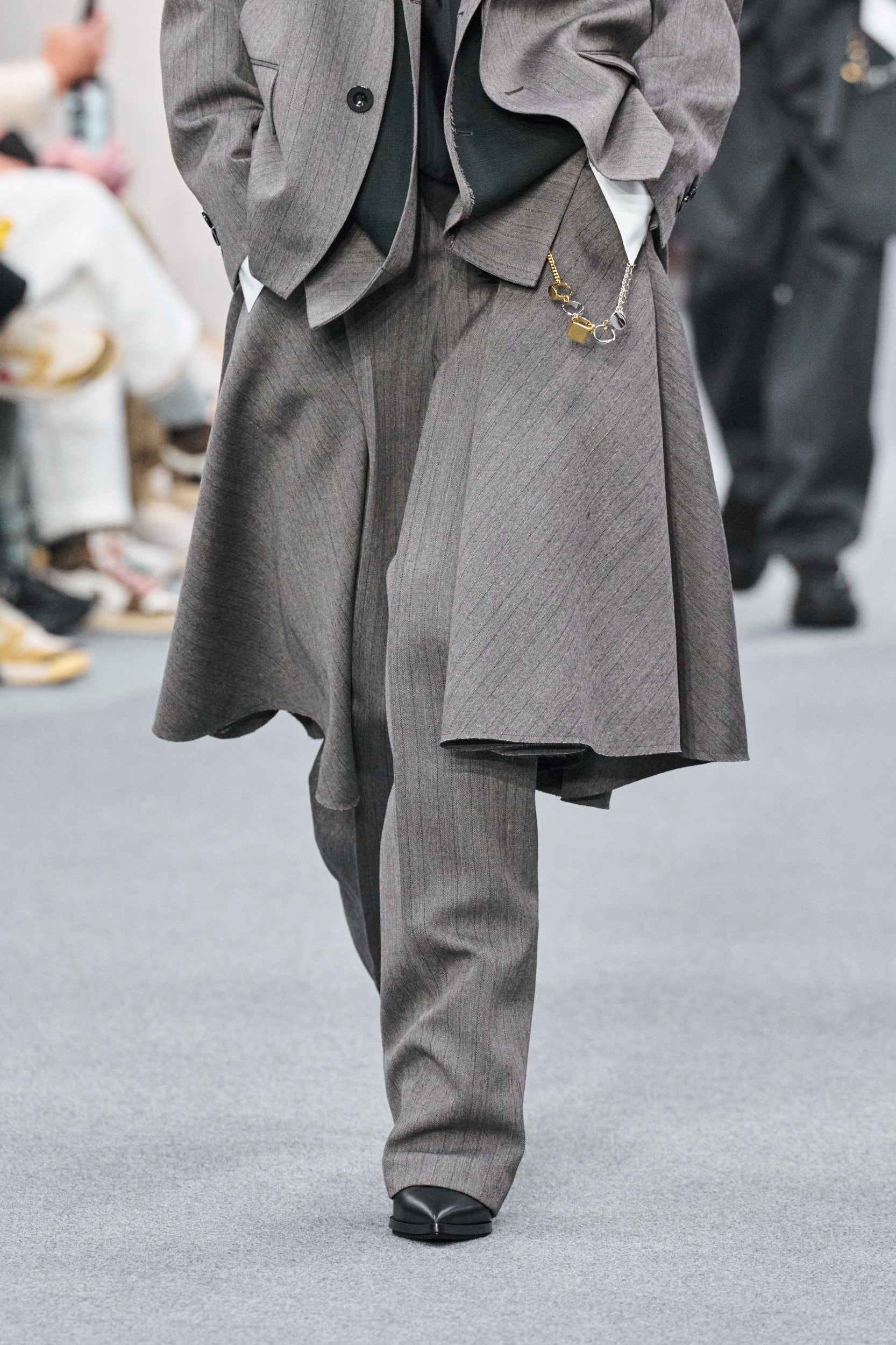 Sacai Fall 2026 Men’s Fashion Show Details