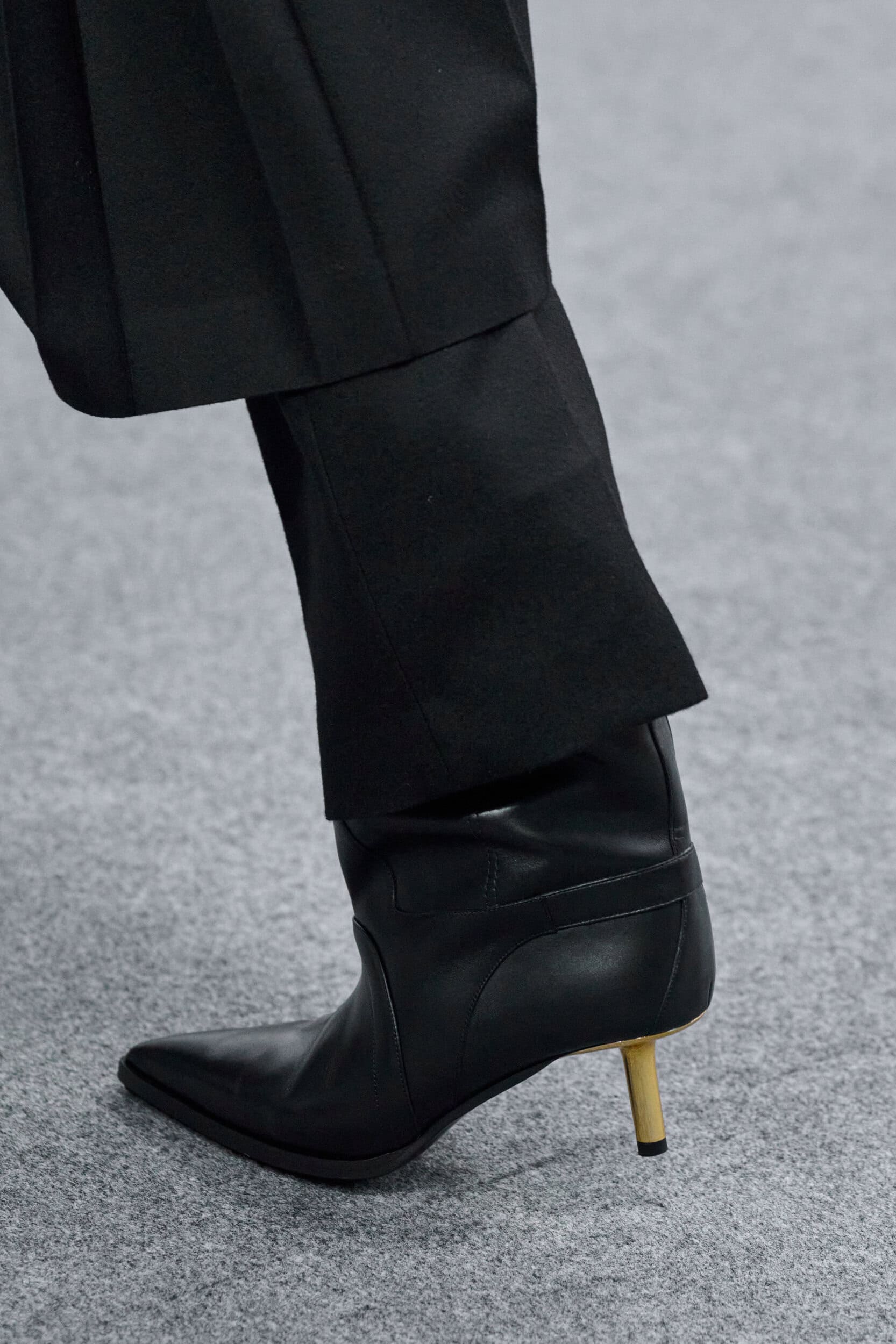 Sacai Fall 2026 Men’s Fashion Show Details