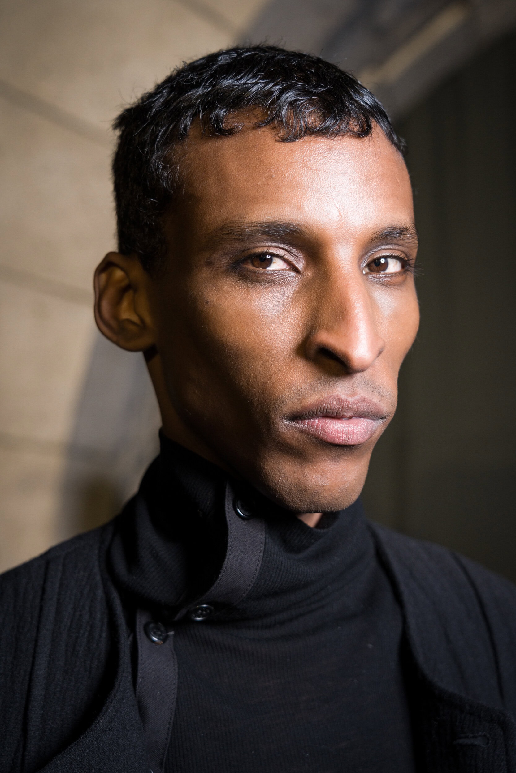 Songzio Fall 2026 Men’s Fashion Show Backstage