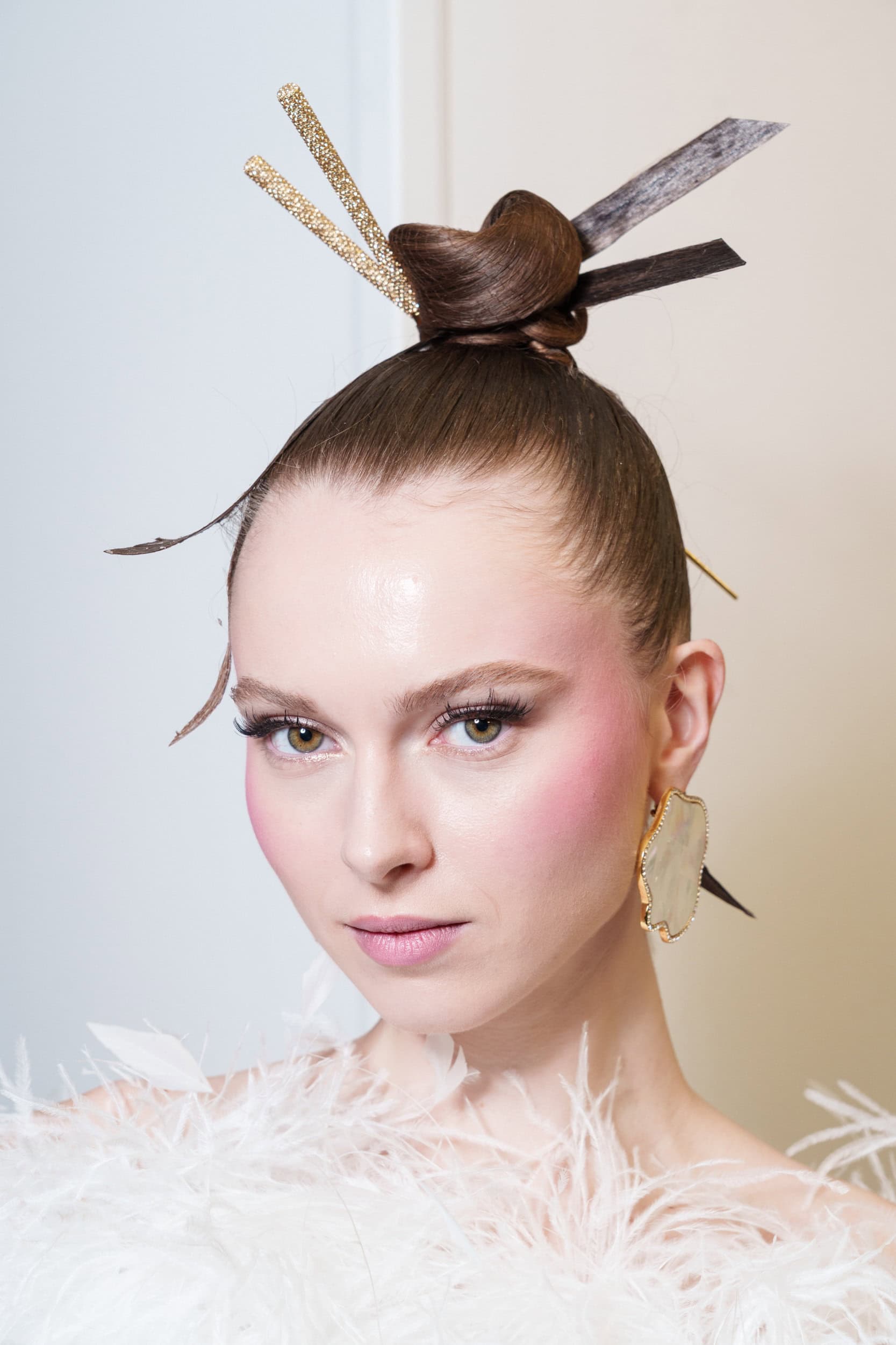 Tamara Ralph Spring 2026 Couture Fashion Show Backstage