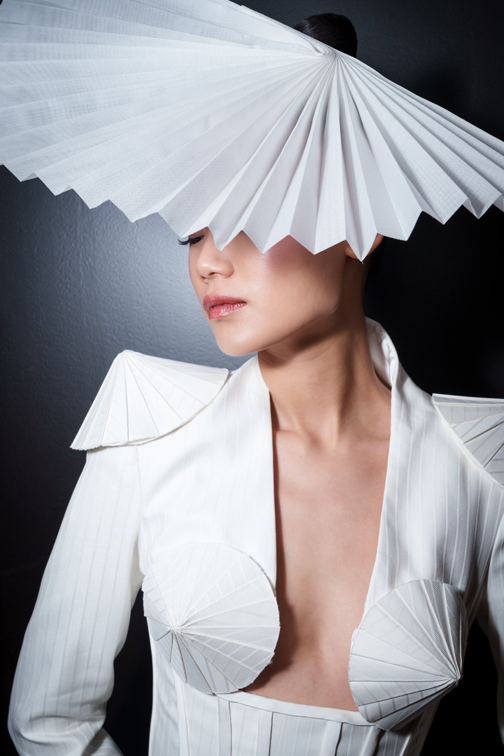 Tamara Ralph Spring 2026 Couture Fashion Show Backstage