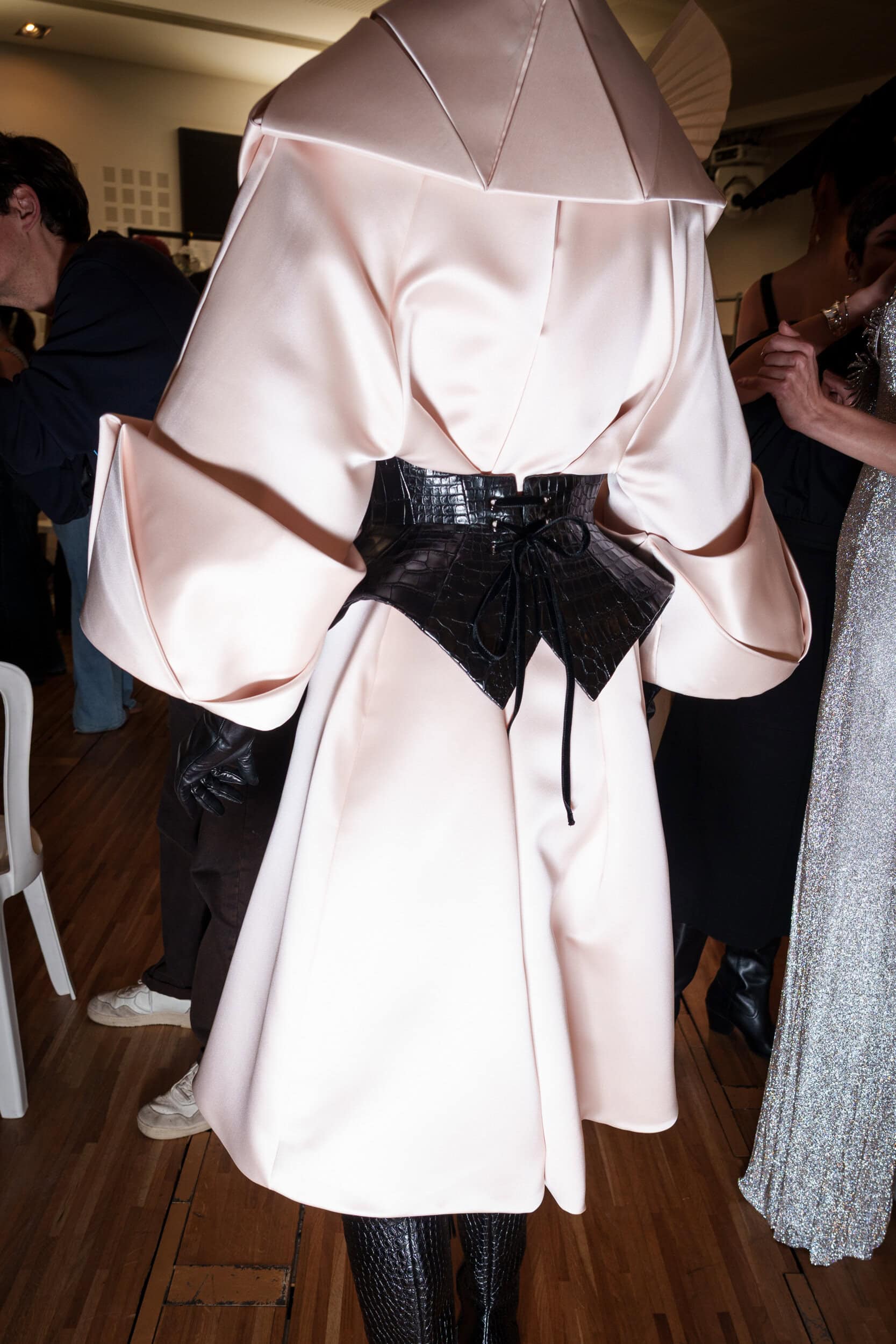 Tamara Ralph Spring 2026 Couture Fashion Show Backstage