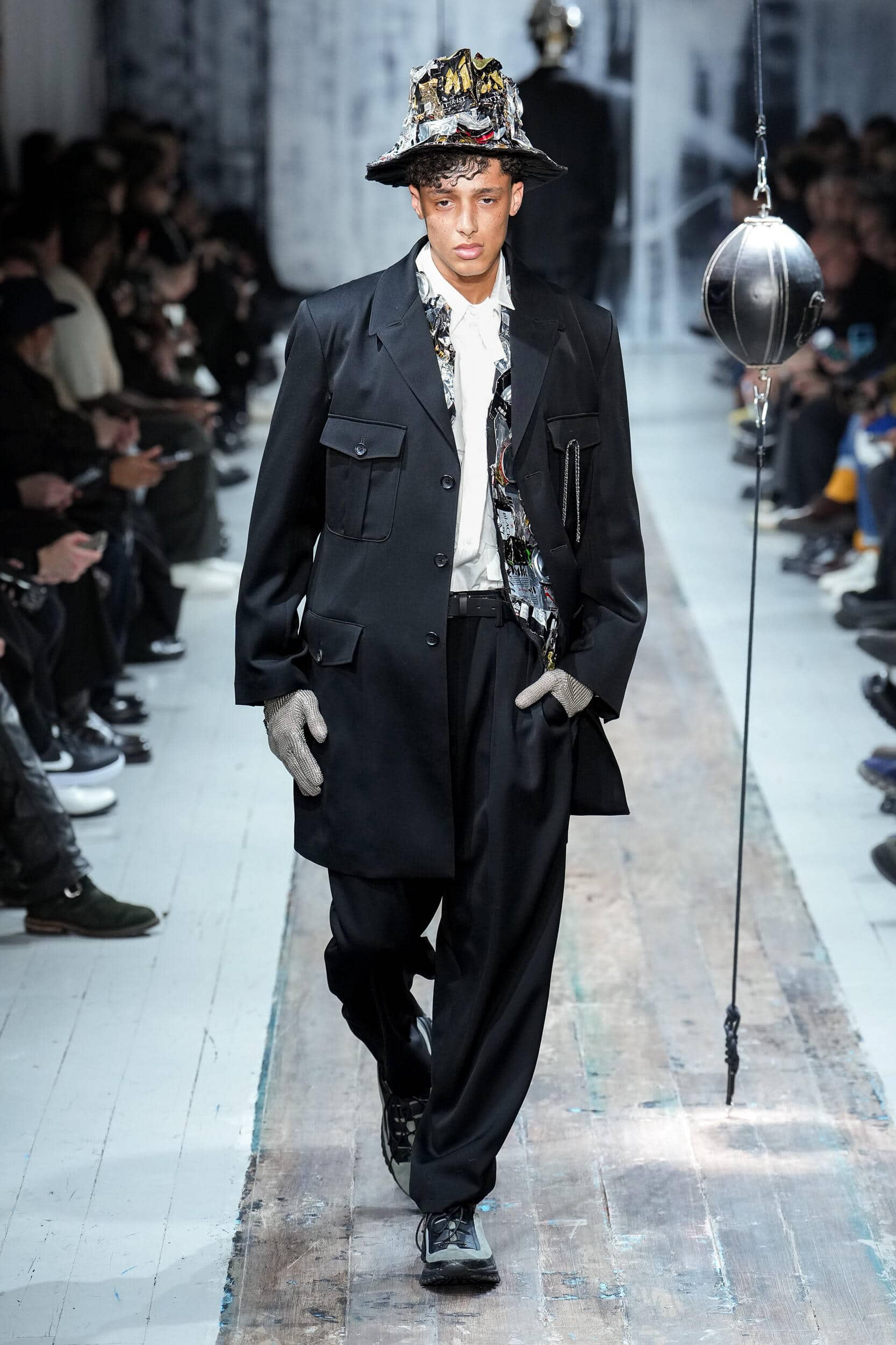 Yohji Yamamoto Fall 2026 Men’s Fashion Show