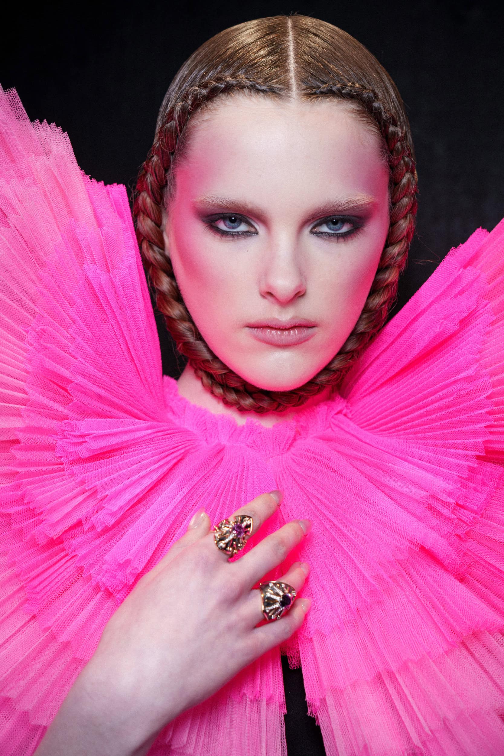 Viktor&rolf Spring 2026 Couture Fashion Show Backstage