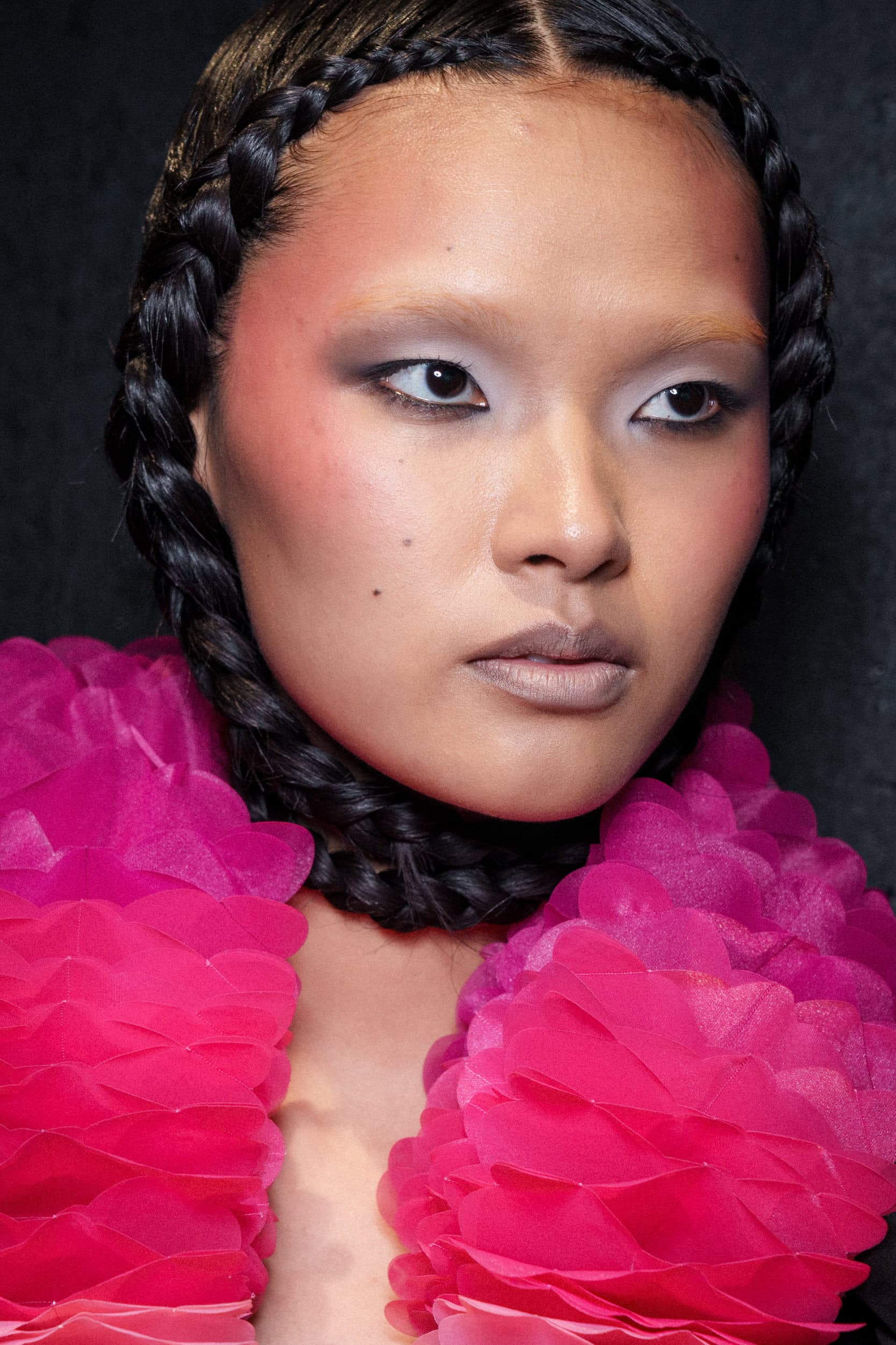 Viktor&rolf Spring 2026 Couture Fashion Show Backstage