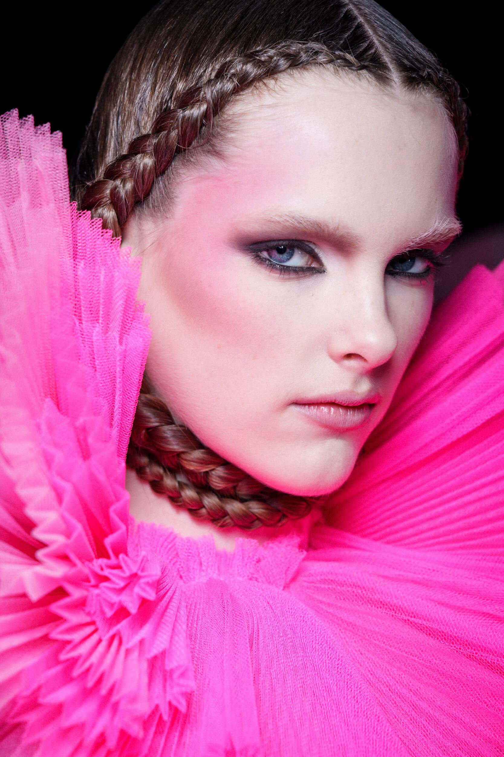 Viktor&rolf Spring 2026 Couture Fashion Show Backstage