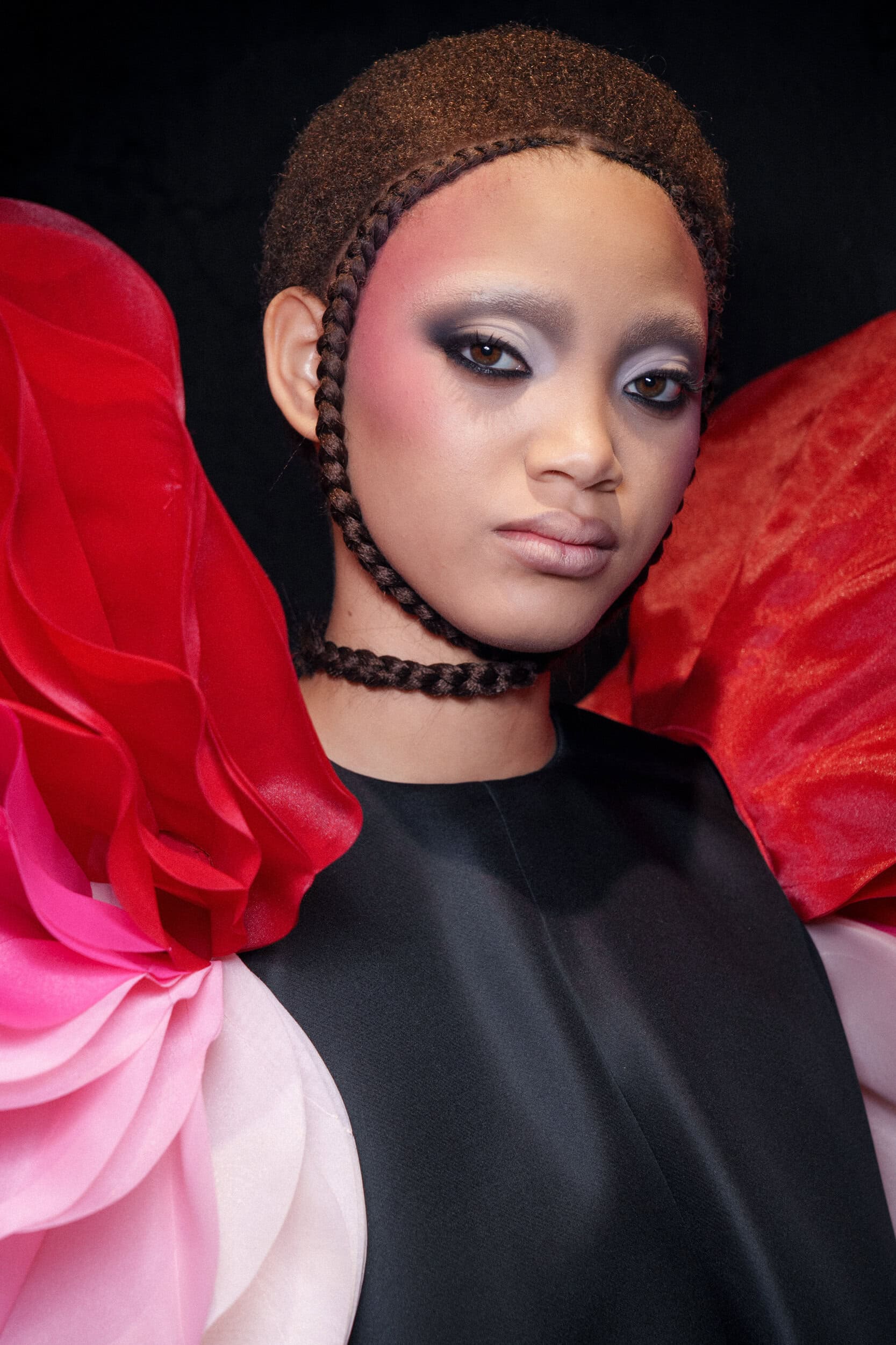 Viktor&rolf Spring 2026 Couture Fashion Show Backstage