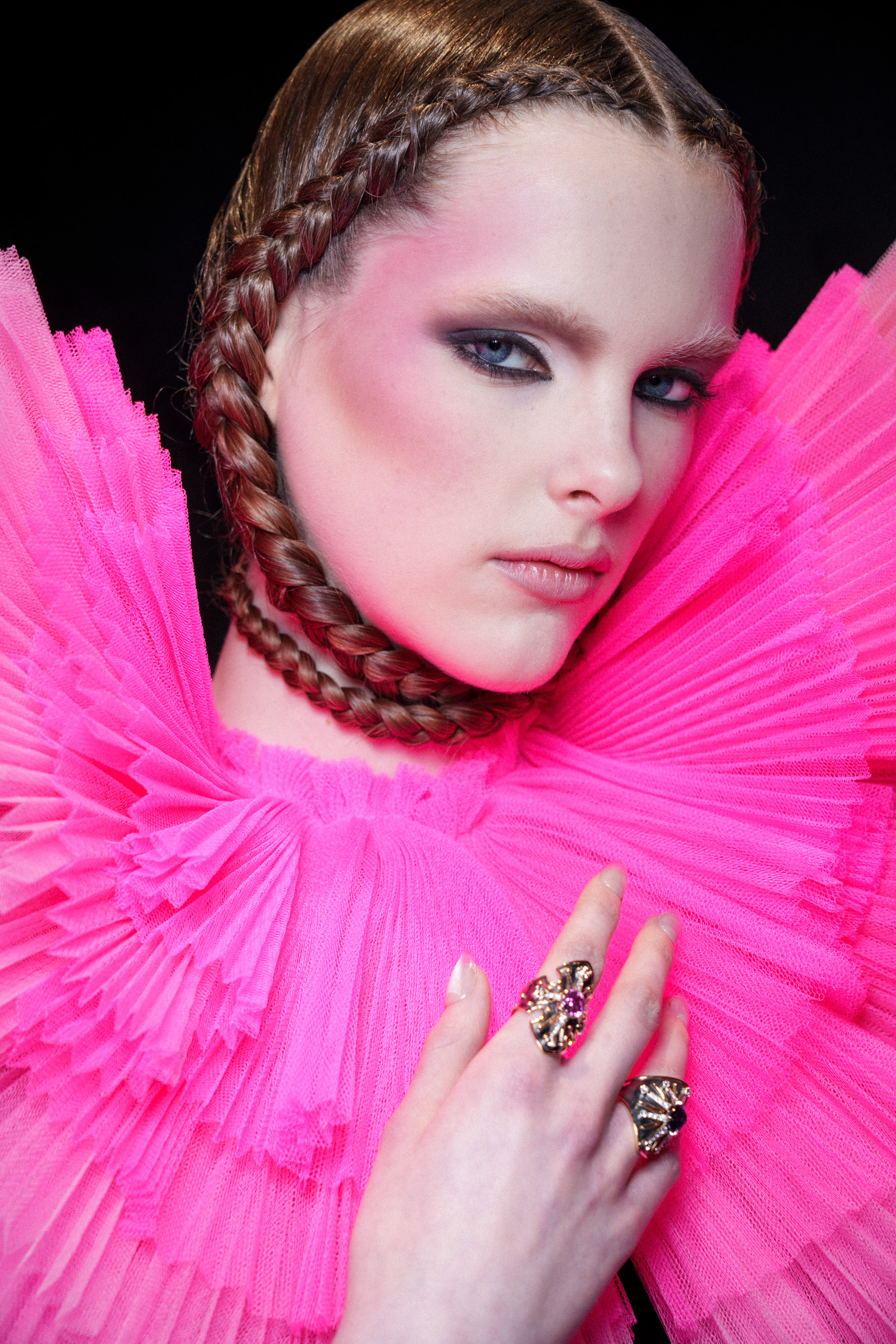 Viktor&rolf Spring 2026 Couture Fashion Show Backstage