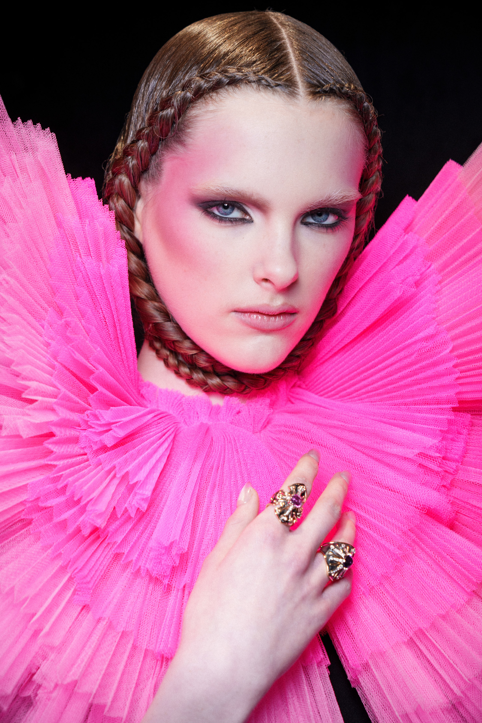 Viktor&rolf Spring 2026 Couture Fashion Show Backstage