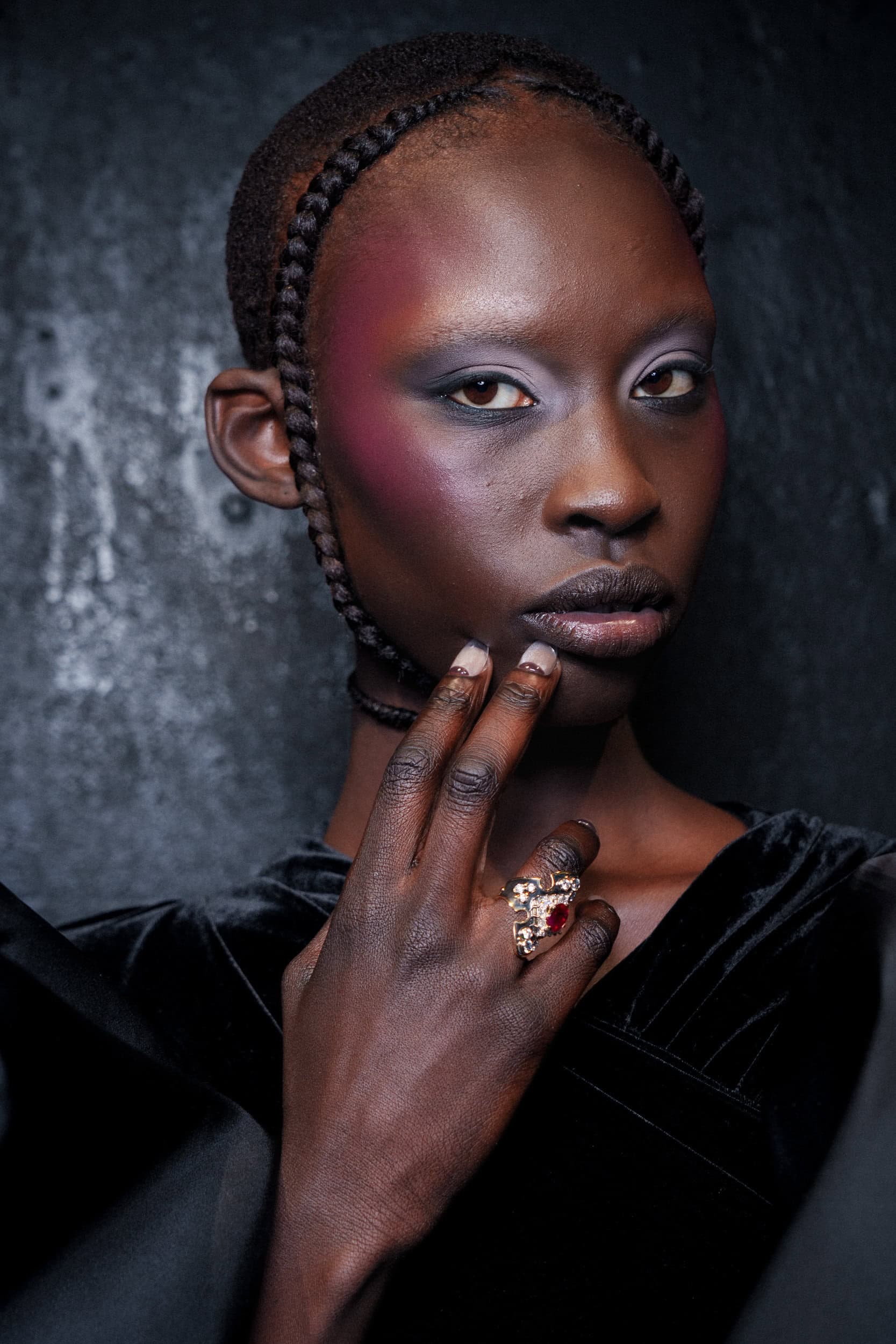 Viktor&rolf Spring 2026 Couture Fashion Show Backstage