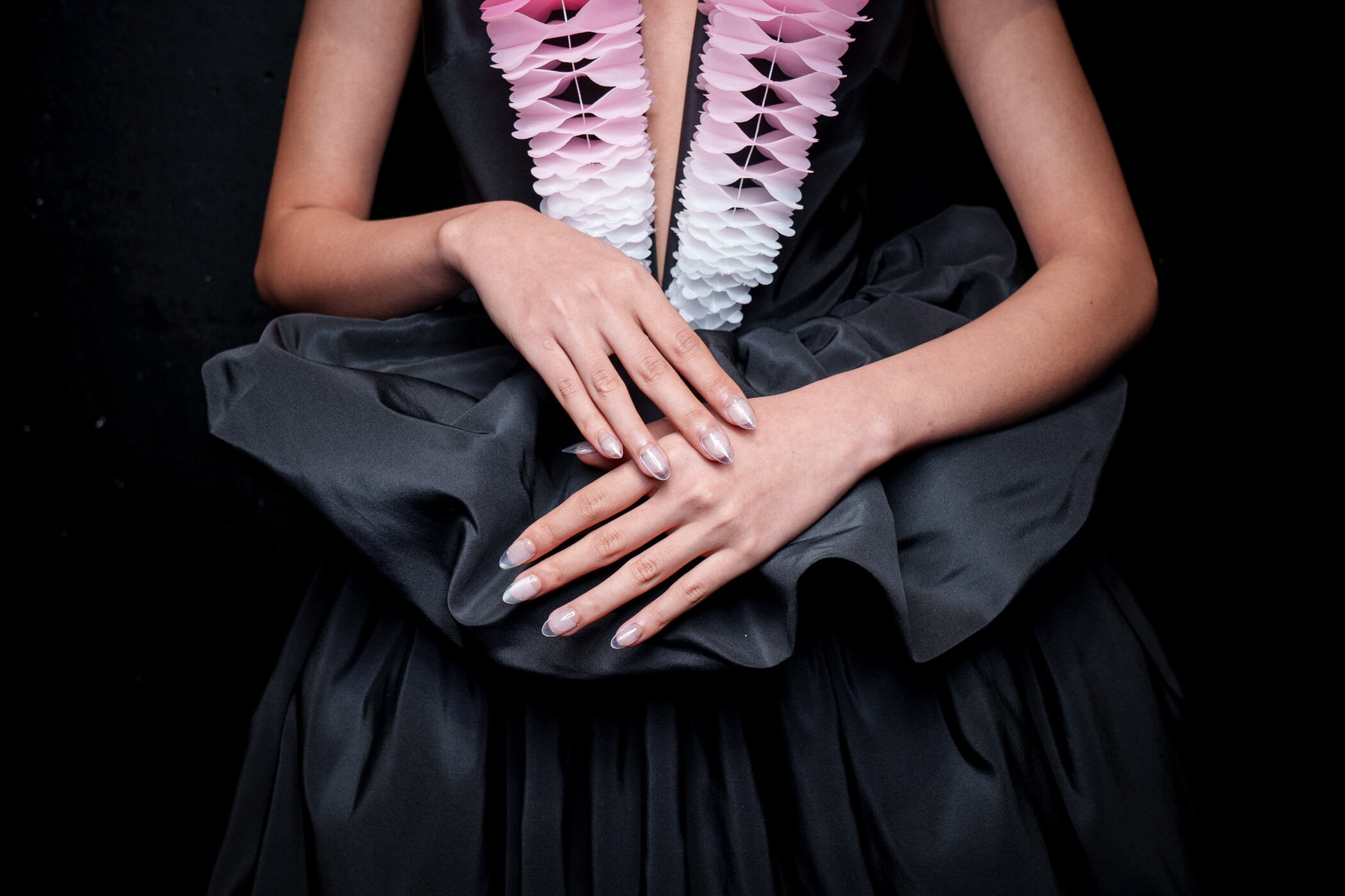 Viktor&rolf Spring 2026 Couture Fashion Show Backstage