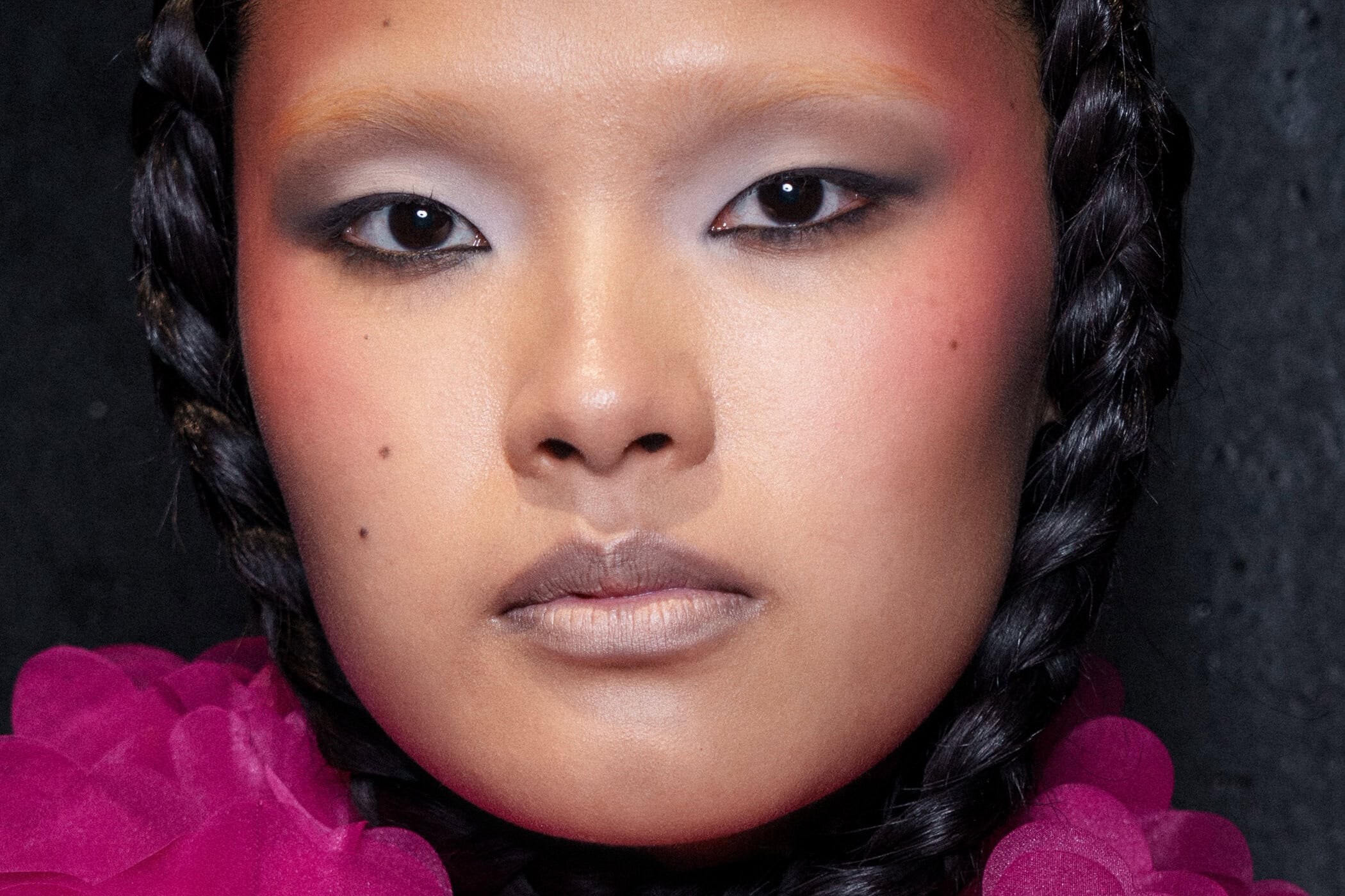 Viktor&rolf Spring 2026 Couture Fashion Show Backstage