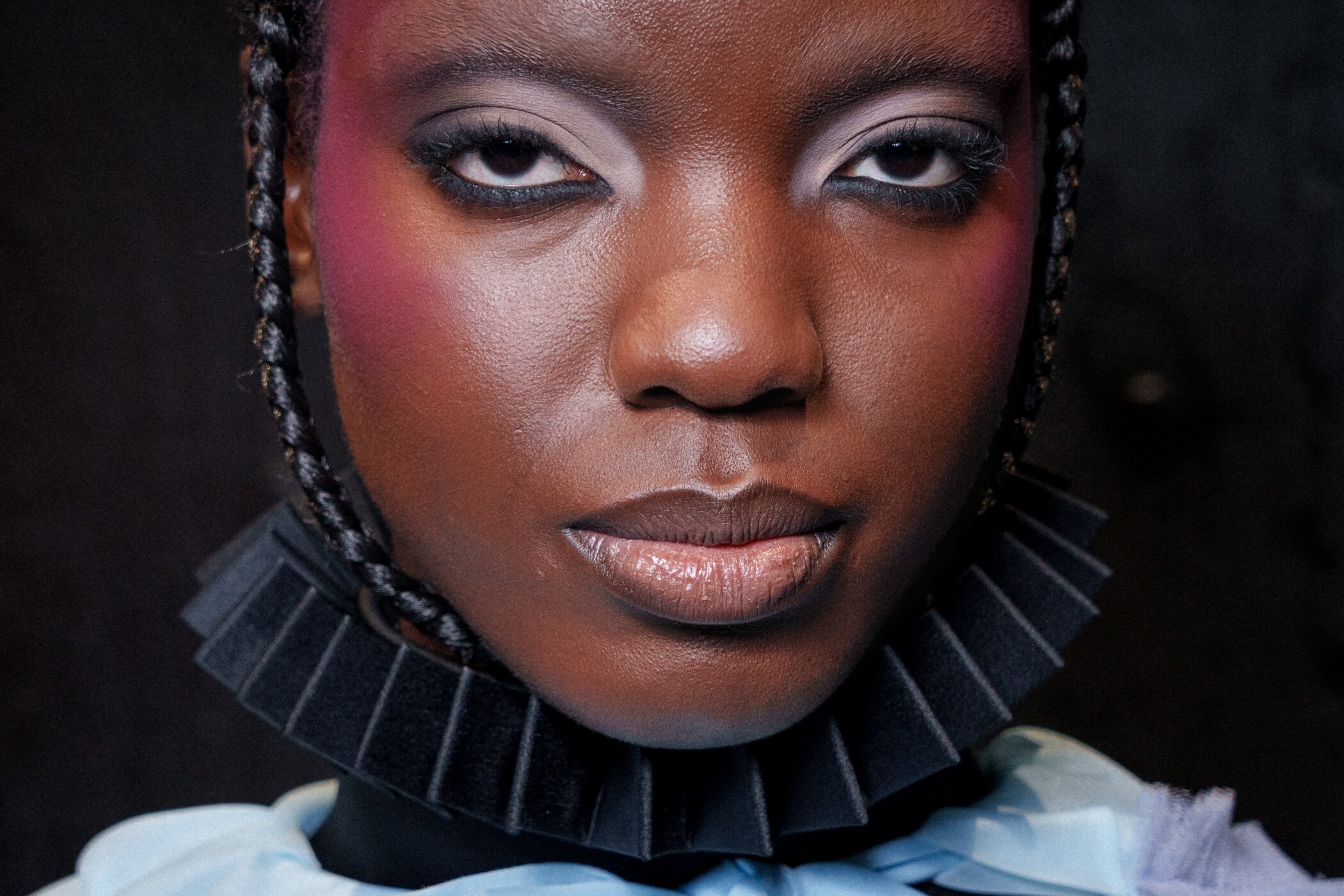 Viktor&rolf Spring 2026 Couture Fashion Show Backstage