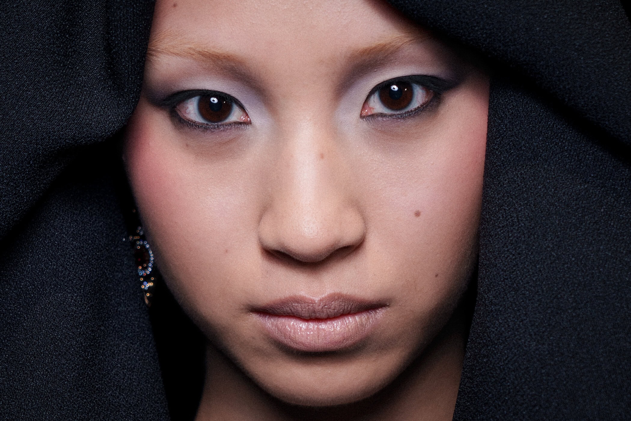 Viktor&rolf Spring 2026 Couture Fashion Show Backstage