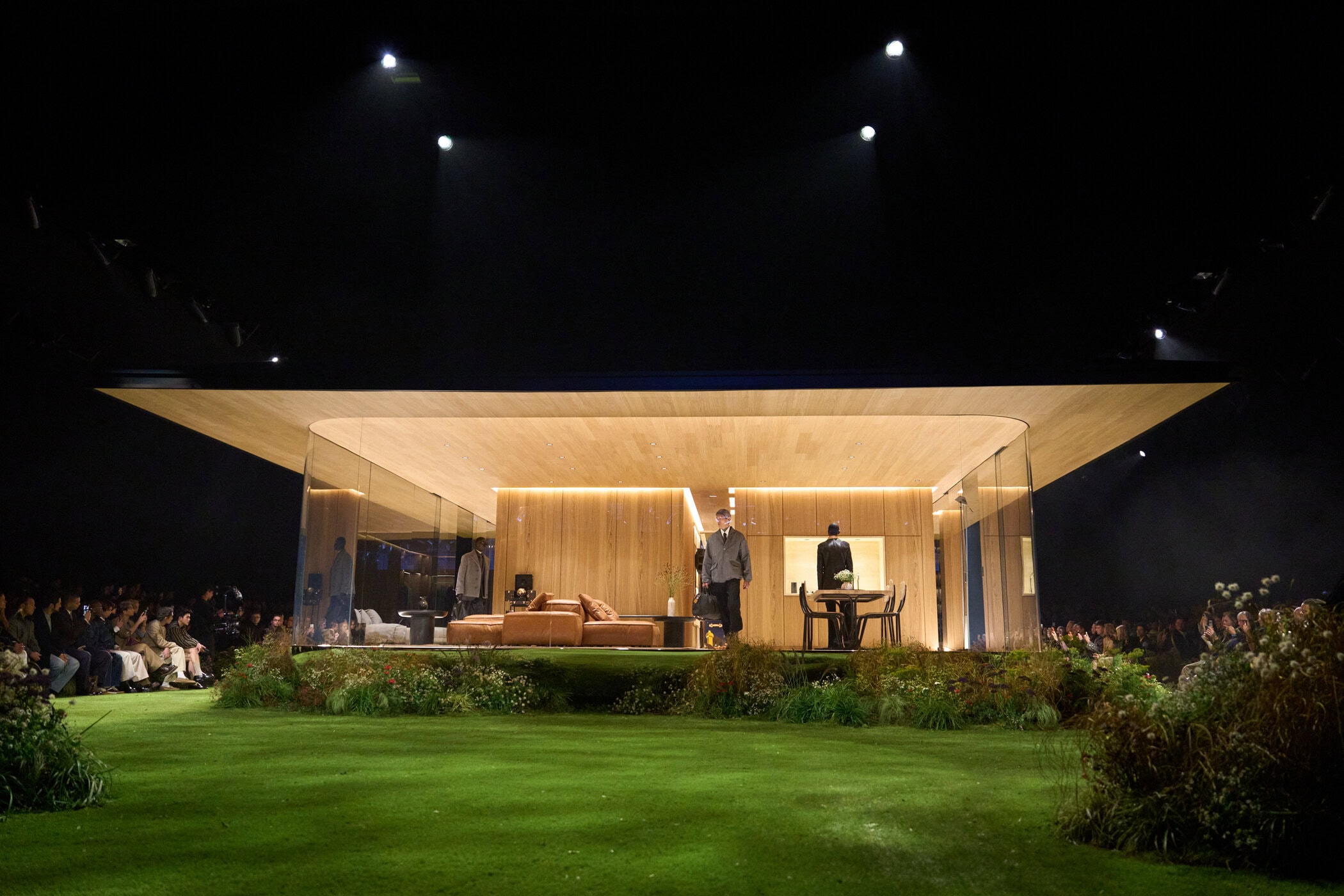 Louis Vuitton Fall 2026 Men’s Fashion Show Atmosphere