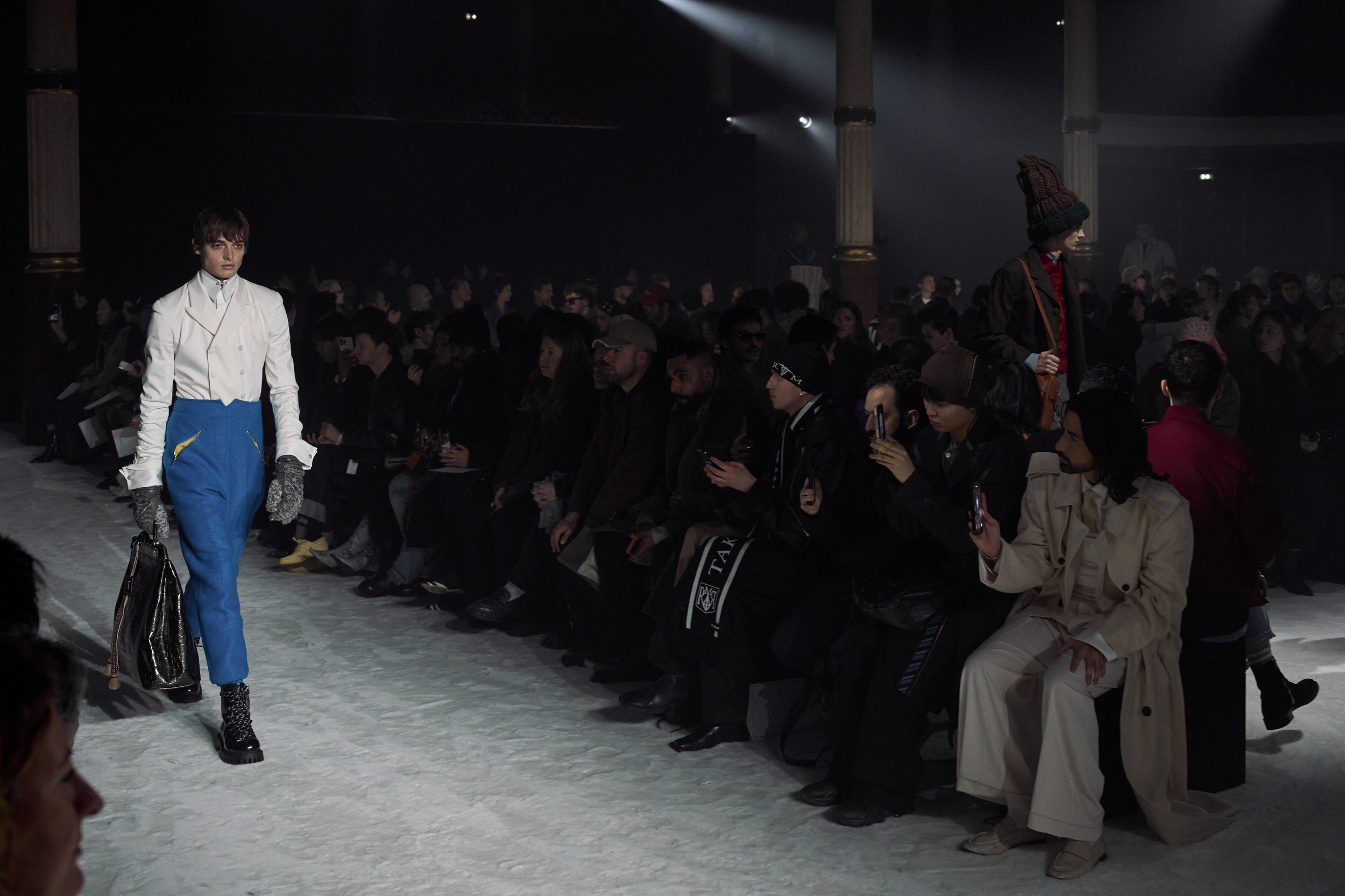 Wooyoungmi Fall 2026 Men’s Fashion Show Atmosphere