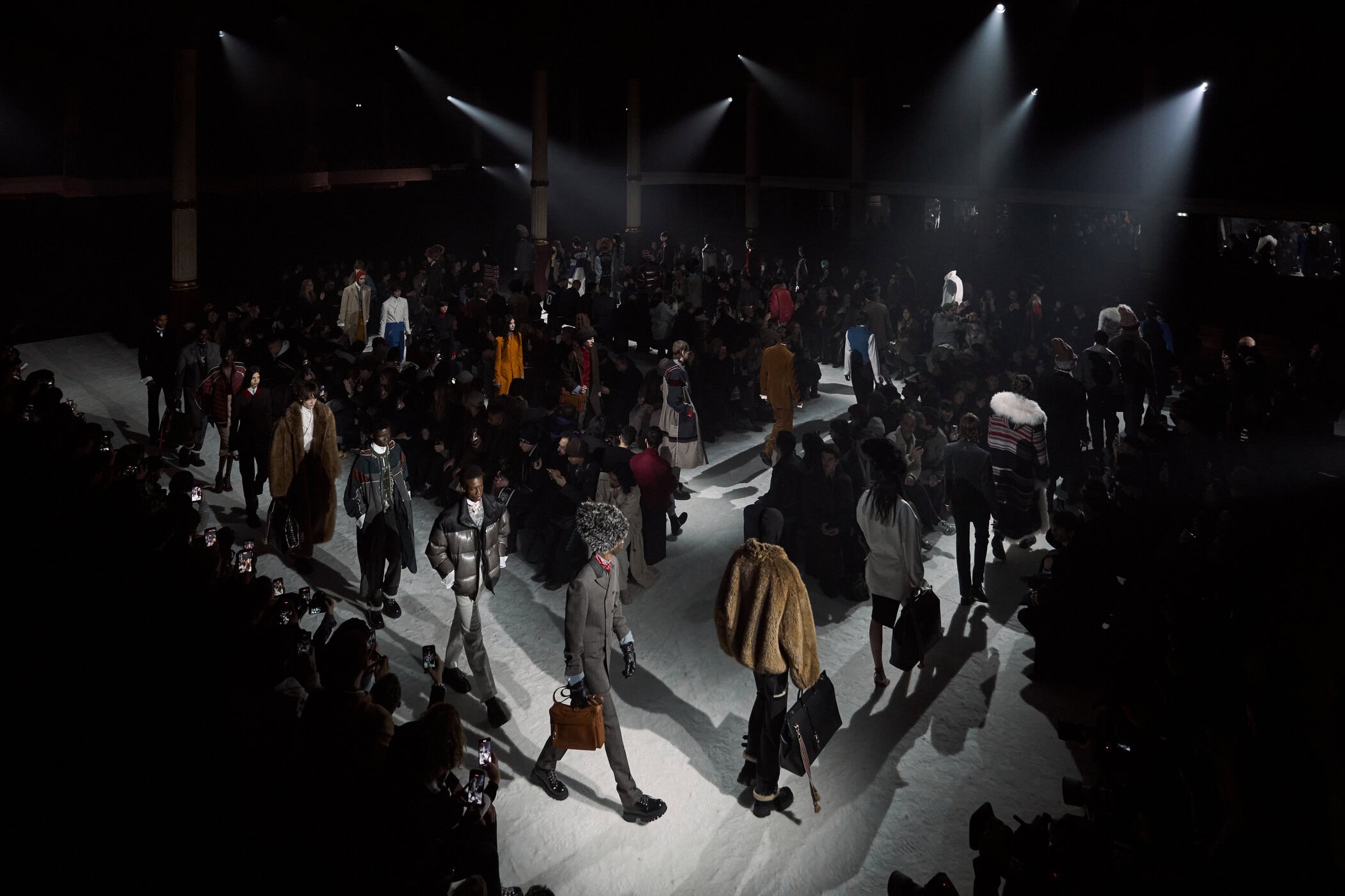 Wooyoungmi Fall 2026 Men’s Fashion Show Atmosphere