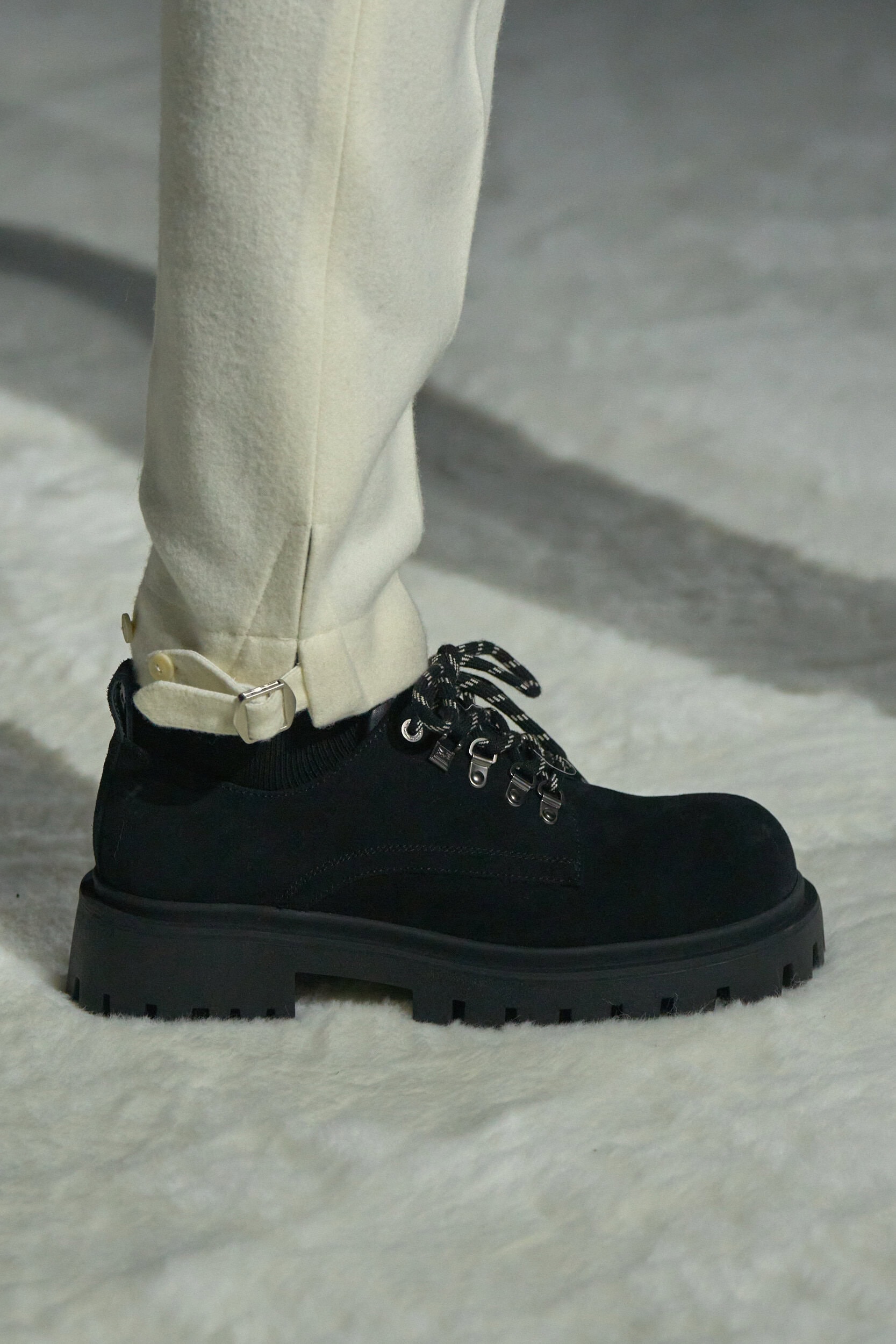 Wooyoungmi Fall 2026 Men’s Fashion Show Details