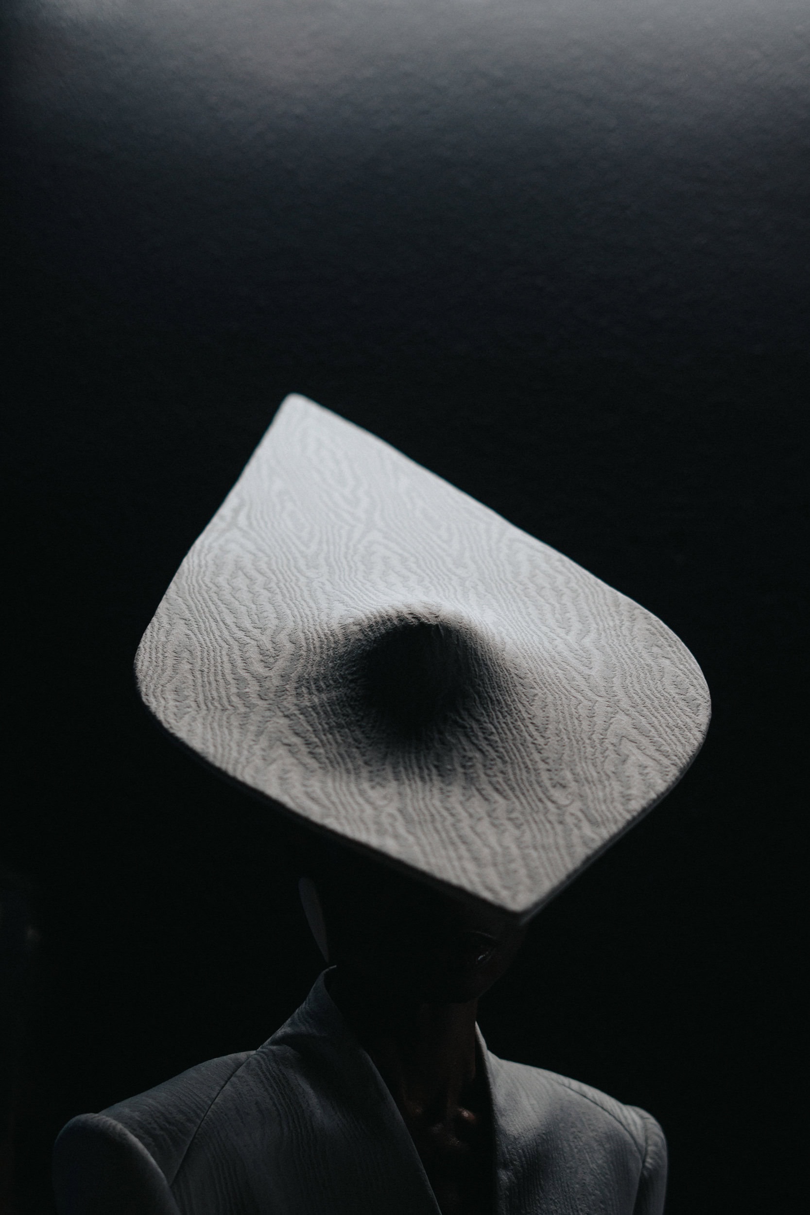 Robert Wun Spring 2026 Couture Fashion Show Backstage