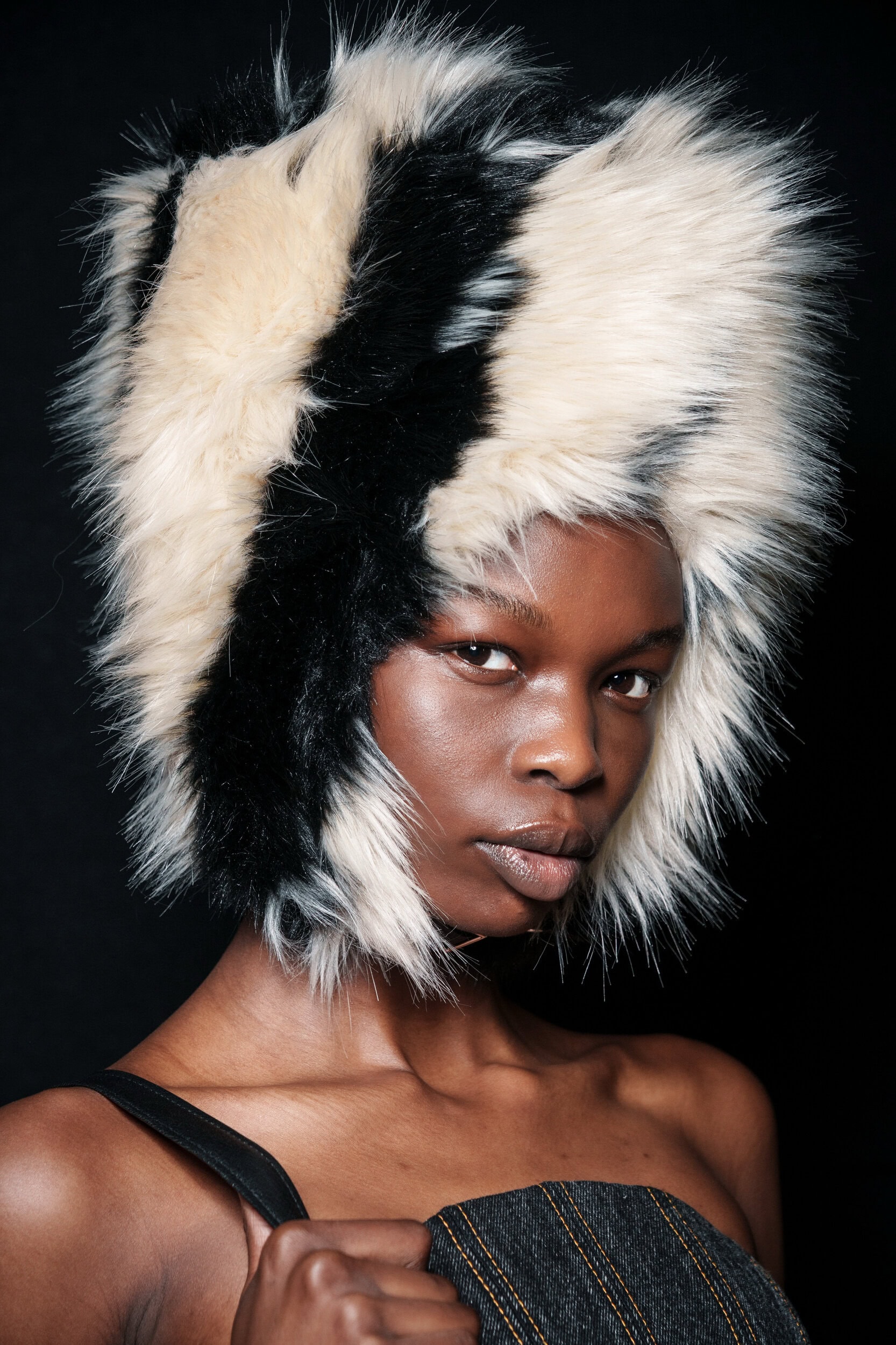 Aknvas Fall 2026 Fashion Show Backstage