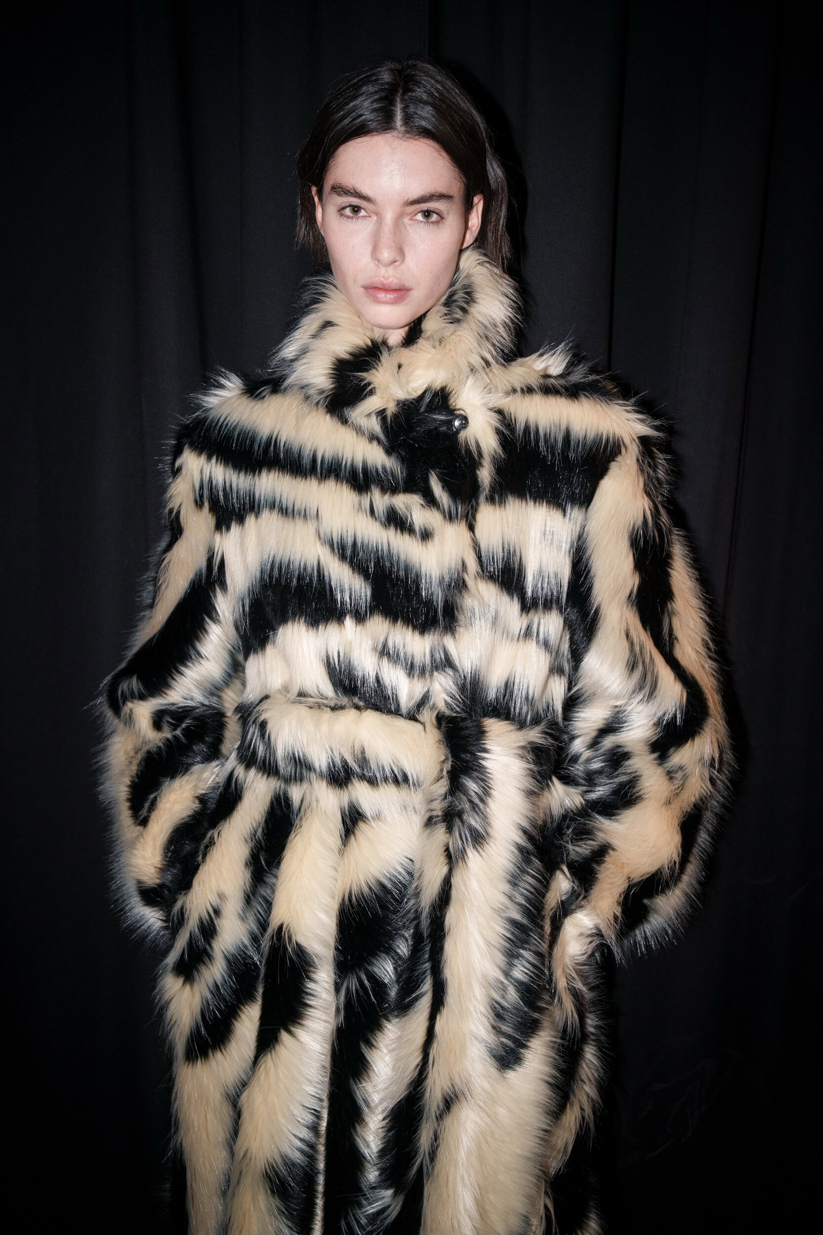 Aknvas Fall 2026 Fashion Show Backstage