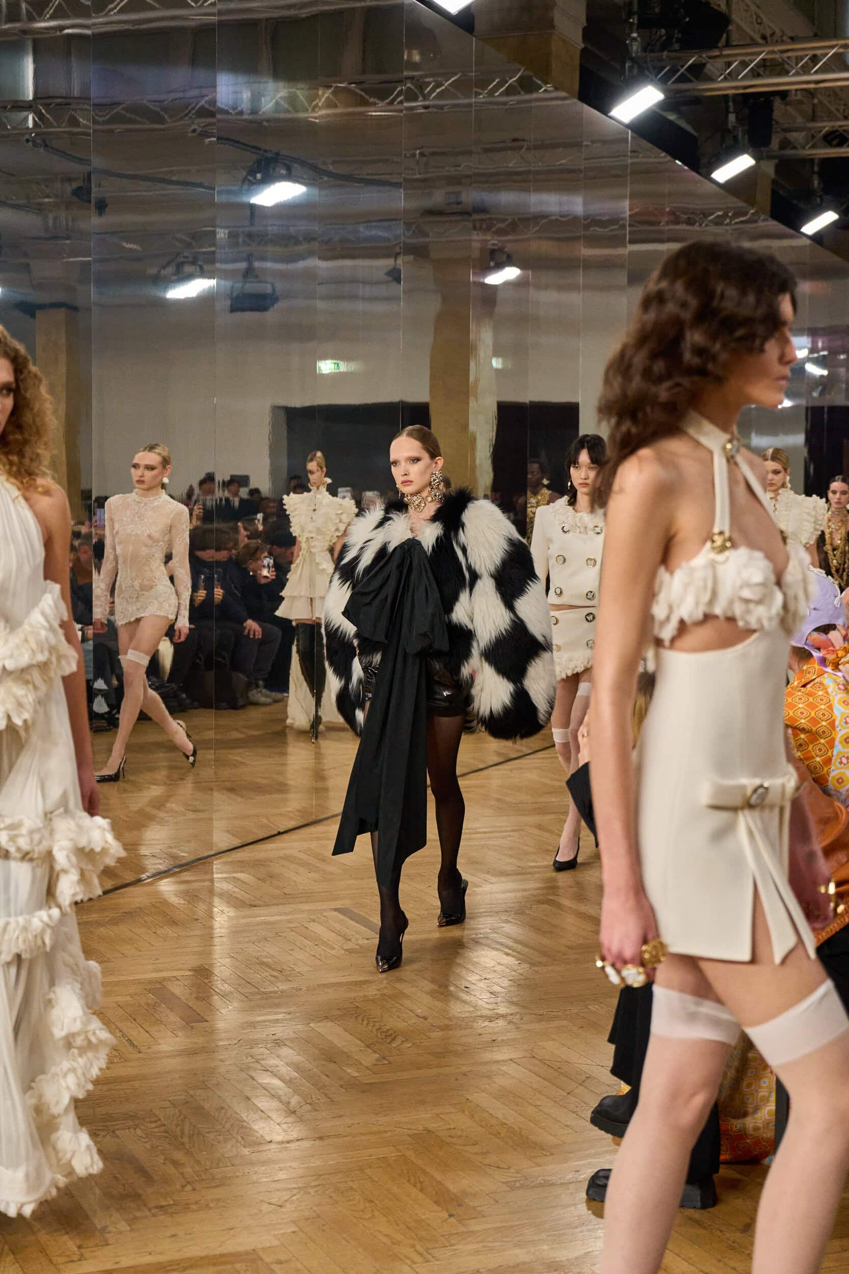 Blumarine Fall 2026 Fashion Show Atmosphere