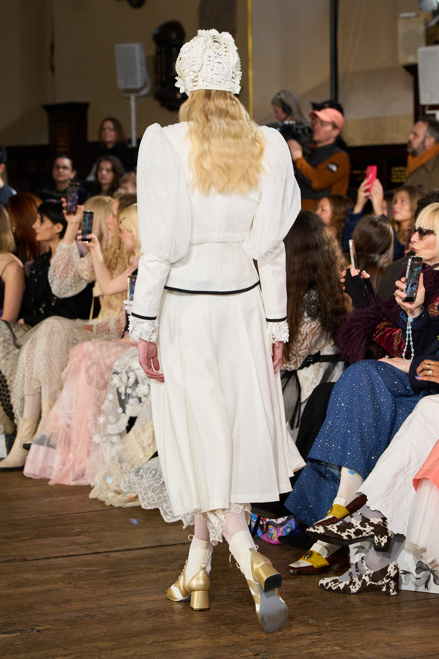 Bora Aksu Fall 2026 Fashion Show Details