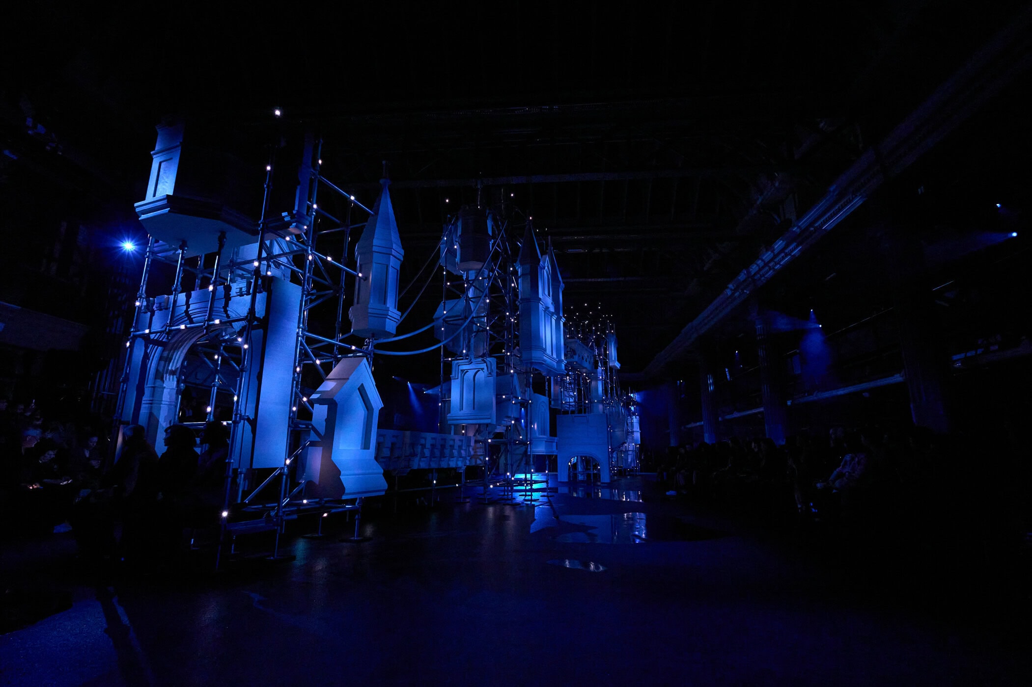 Burberry Fall 2026 Fashion Show Atmosphere