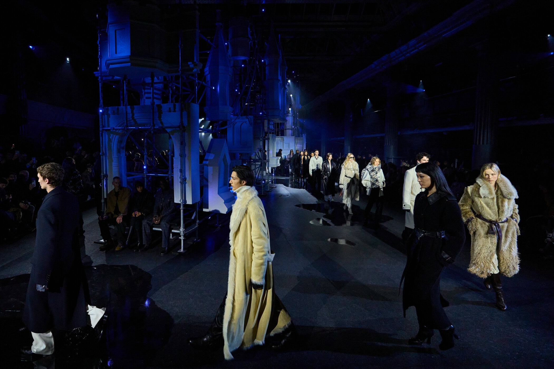 Burberry Fall 2026 Fashion Show Atmosphere