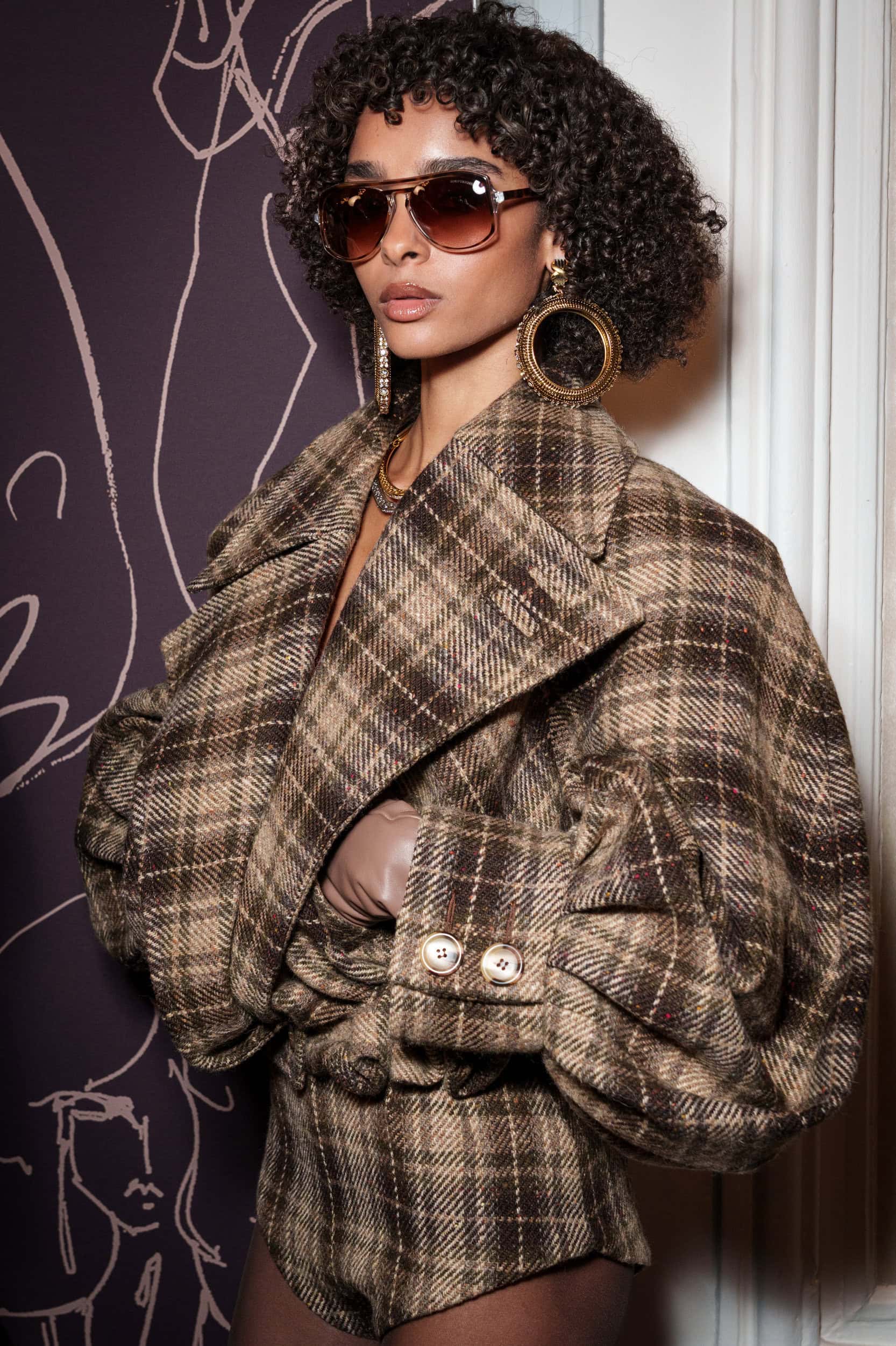 Paul Costelloe Fall 2026 Fashion Show Backstage