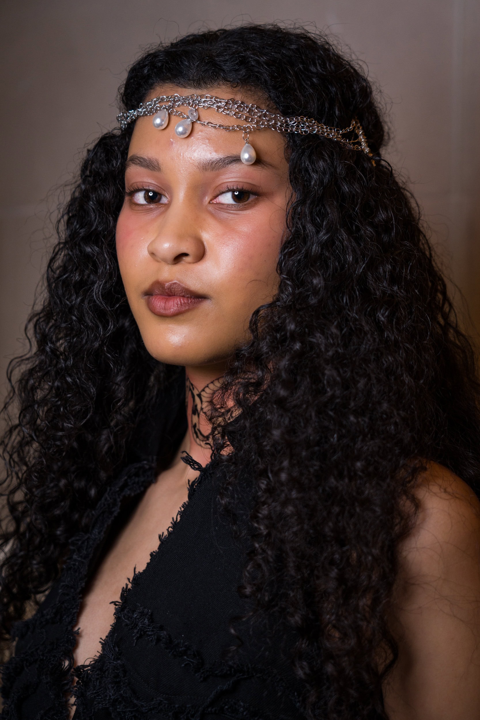 Di Petsa Fall 2026 Fashion Show Backstage