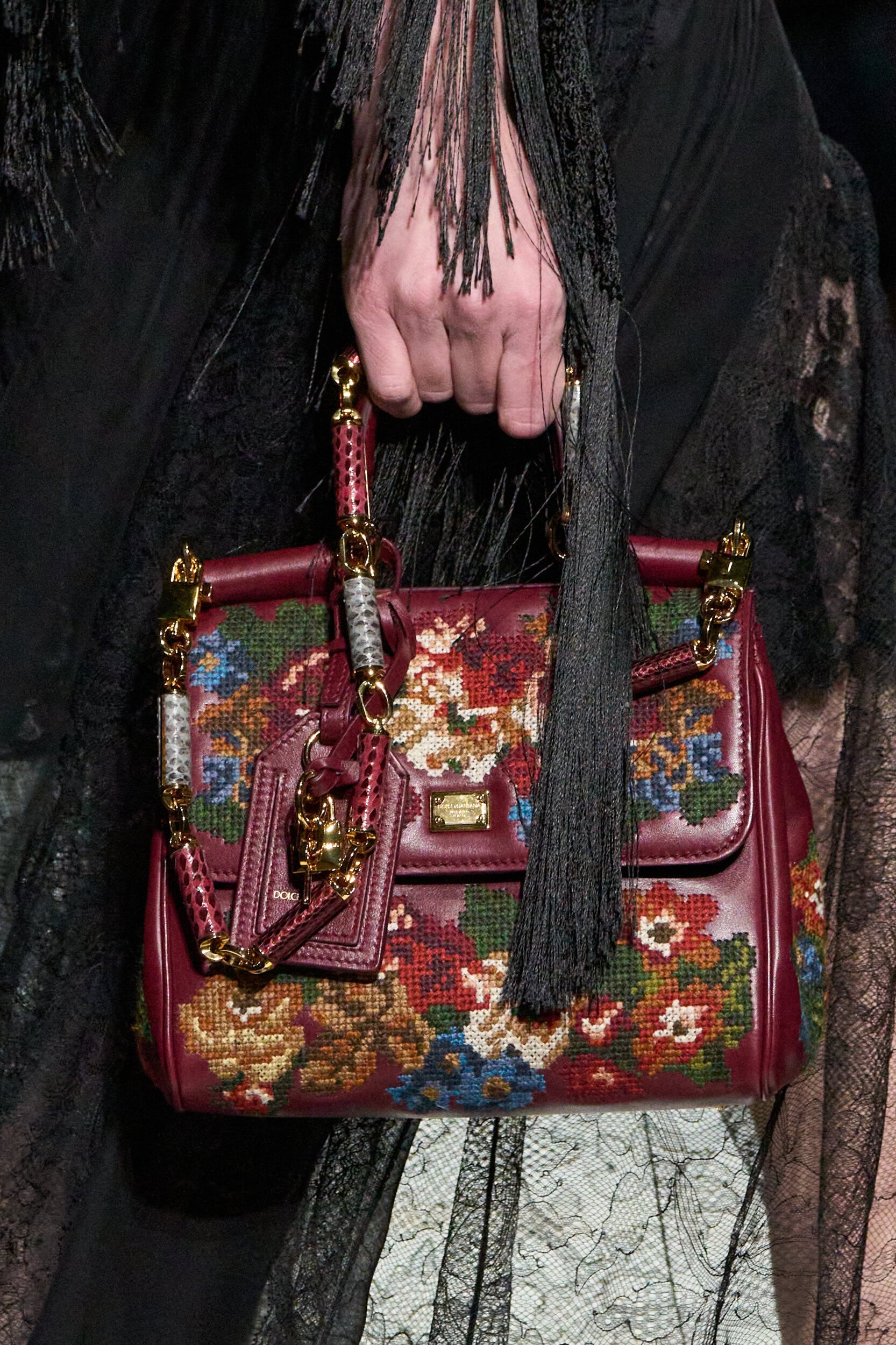 Dolce & Gabbana Fall 2026 Fashion Show Details