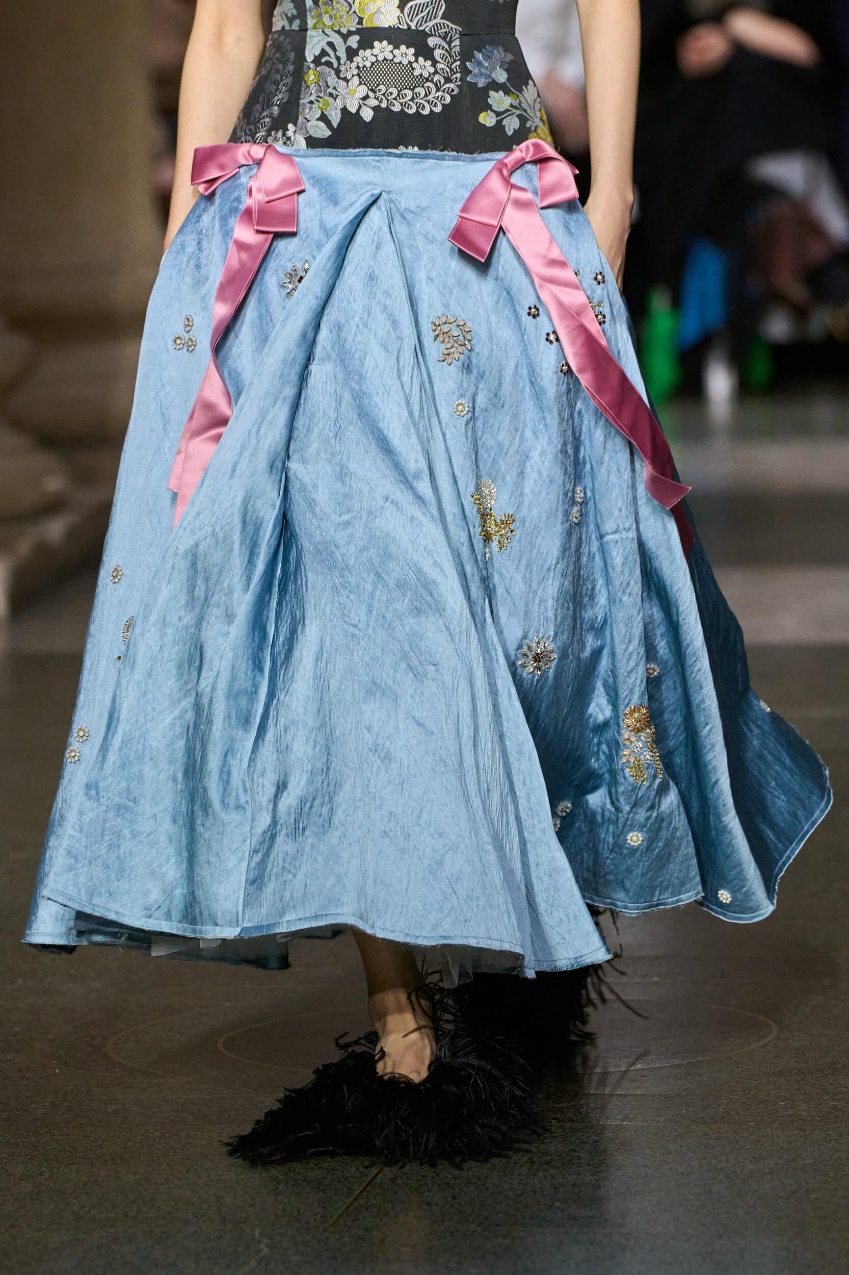 Erdem Fall 2026 Fashion Show Details