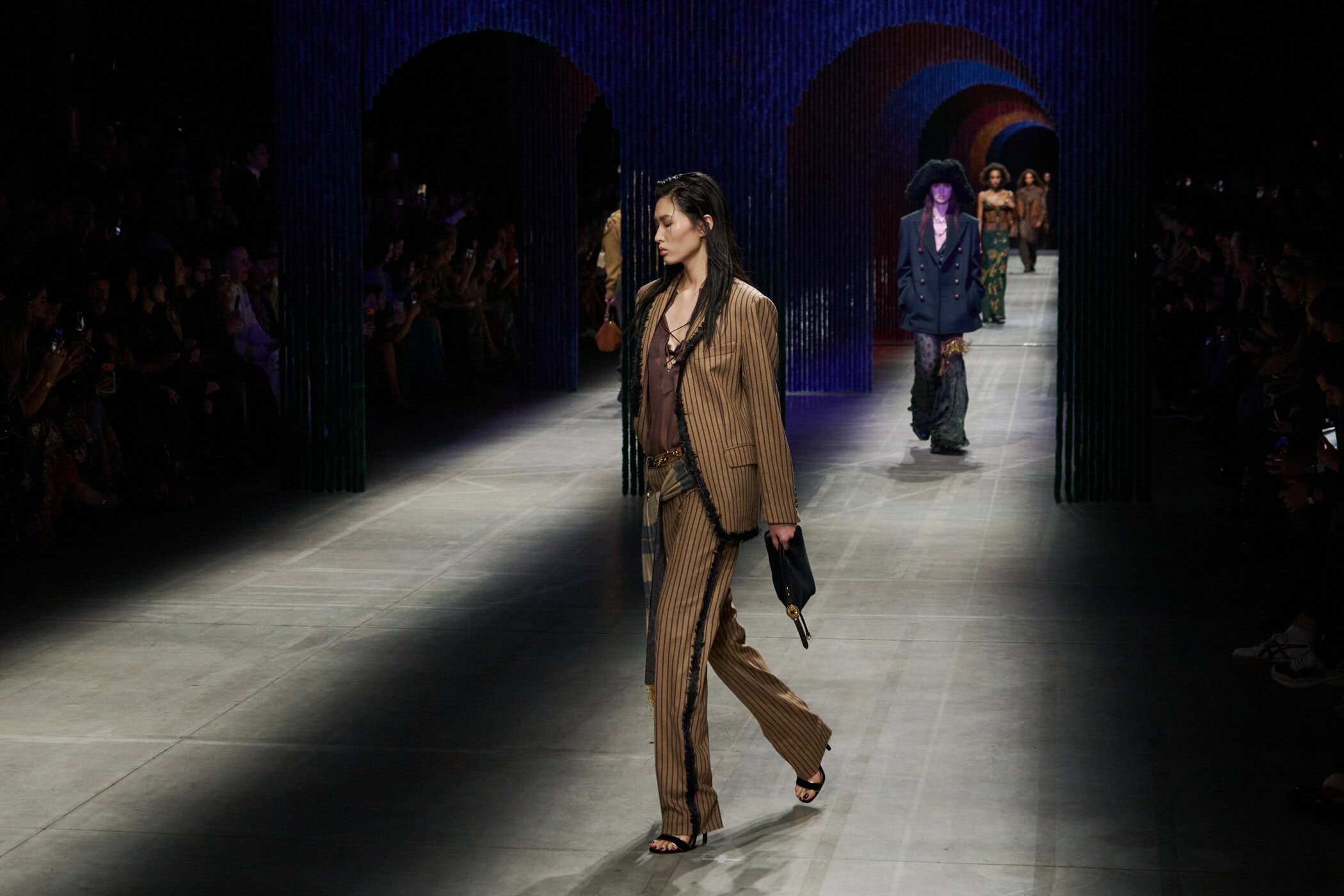 Etro Fall 2026 Fashion Show Atmosphere