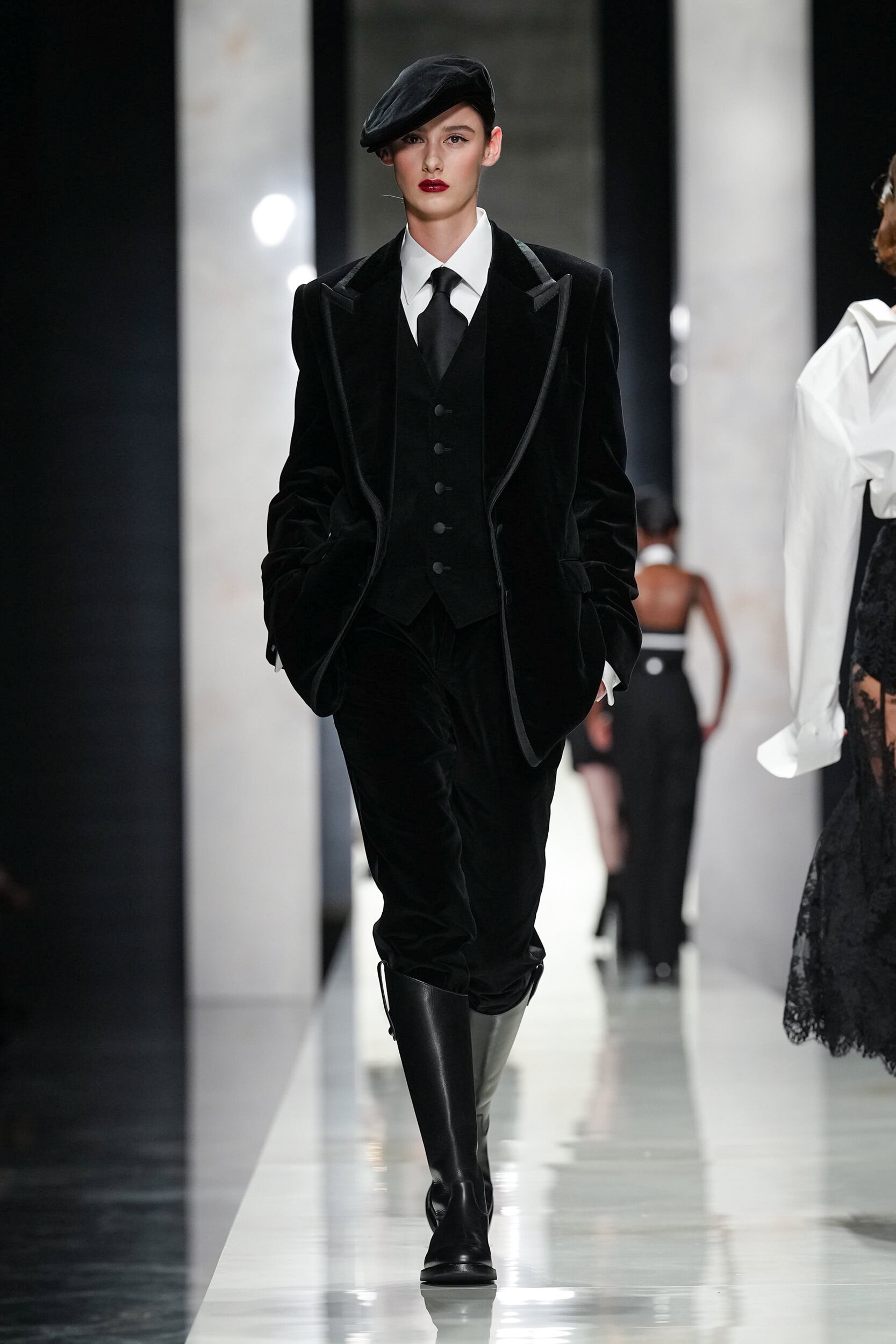 Dolce & Gabbana Fall 2026 Fashion Show