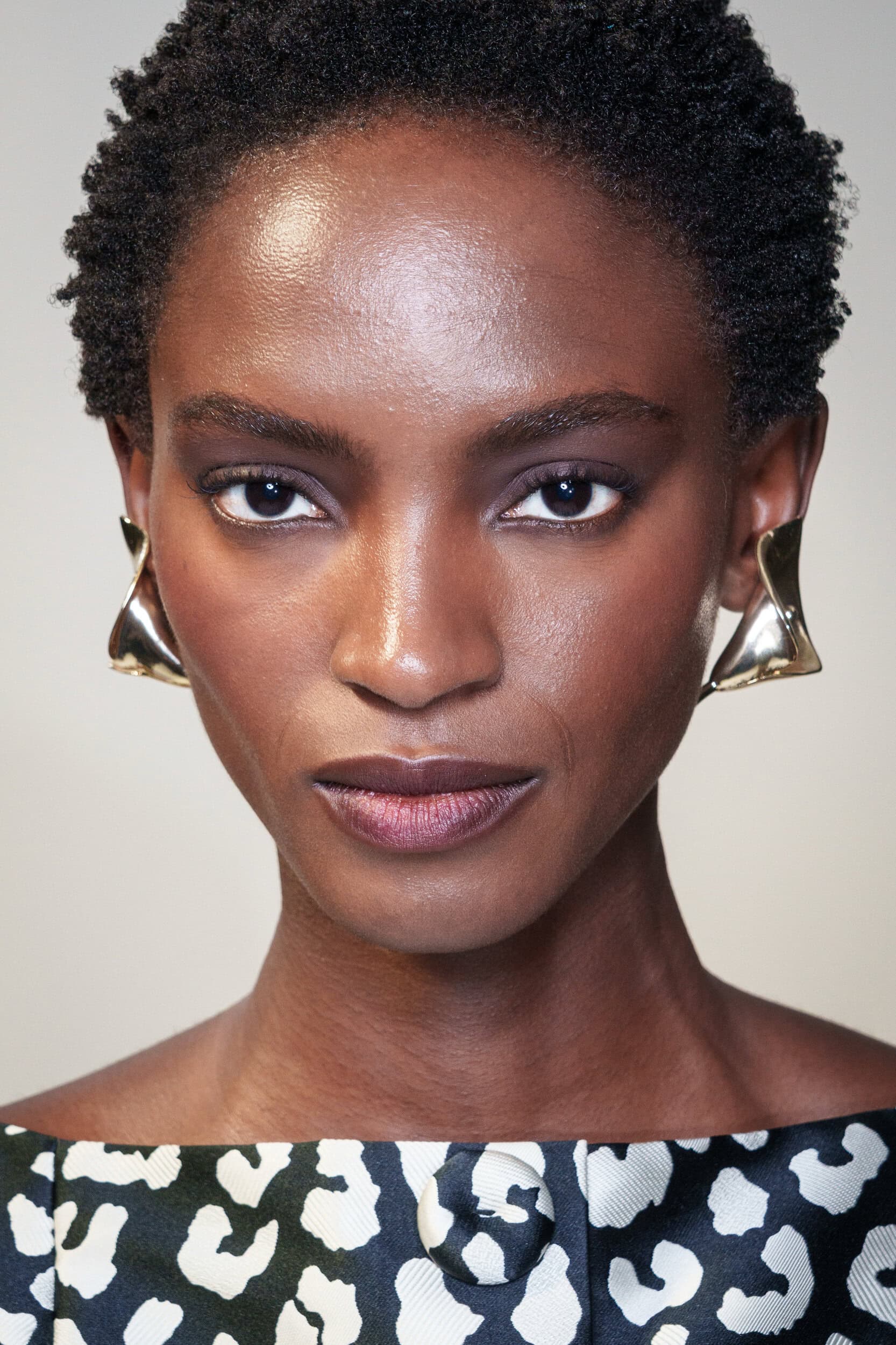 Carolina Herrera Fall 2026 Fashion Show Backstage