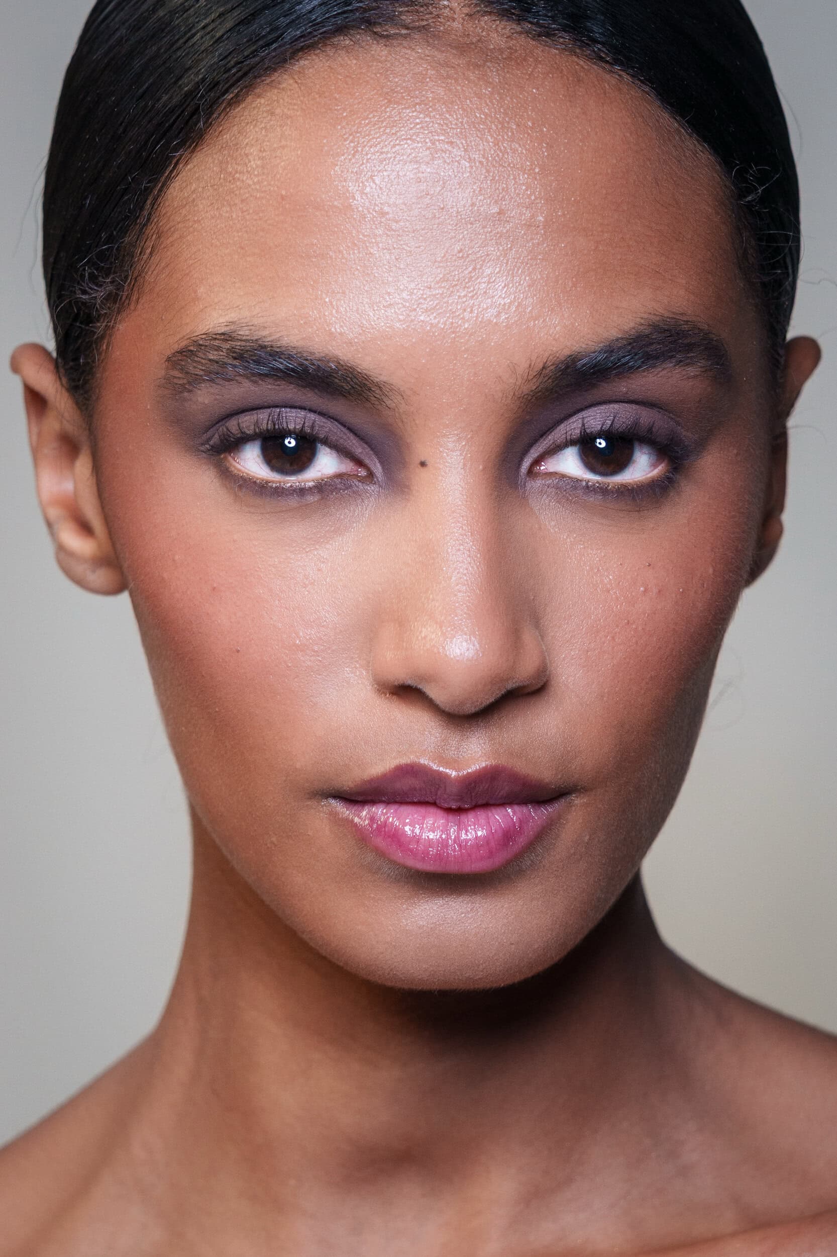 Carolina Herrera Fall 2026 Fashion Show Backstage