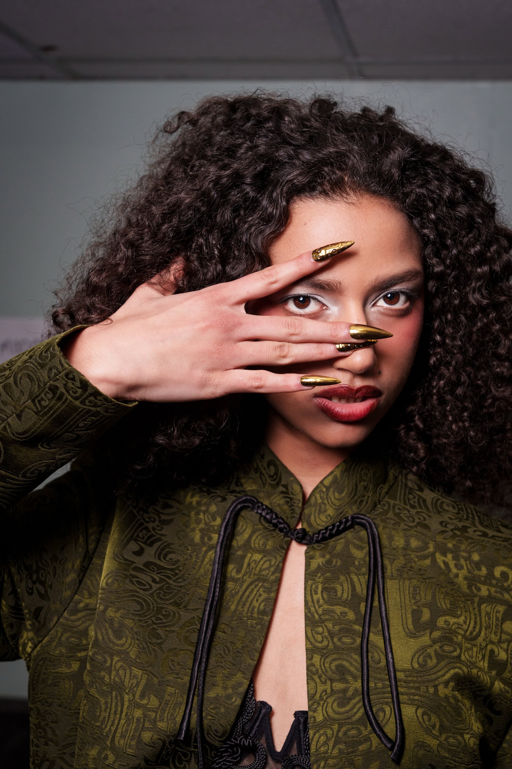 Kim Shui Fall 2026 Fashion Show Backstage