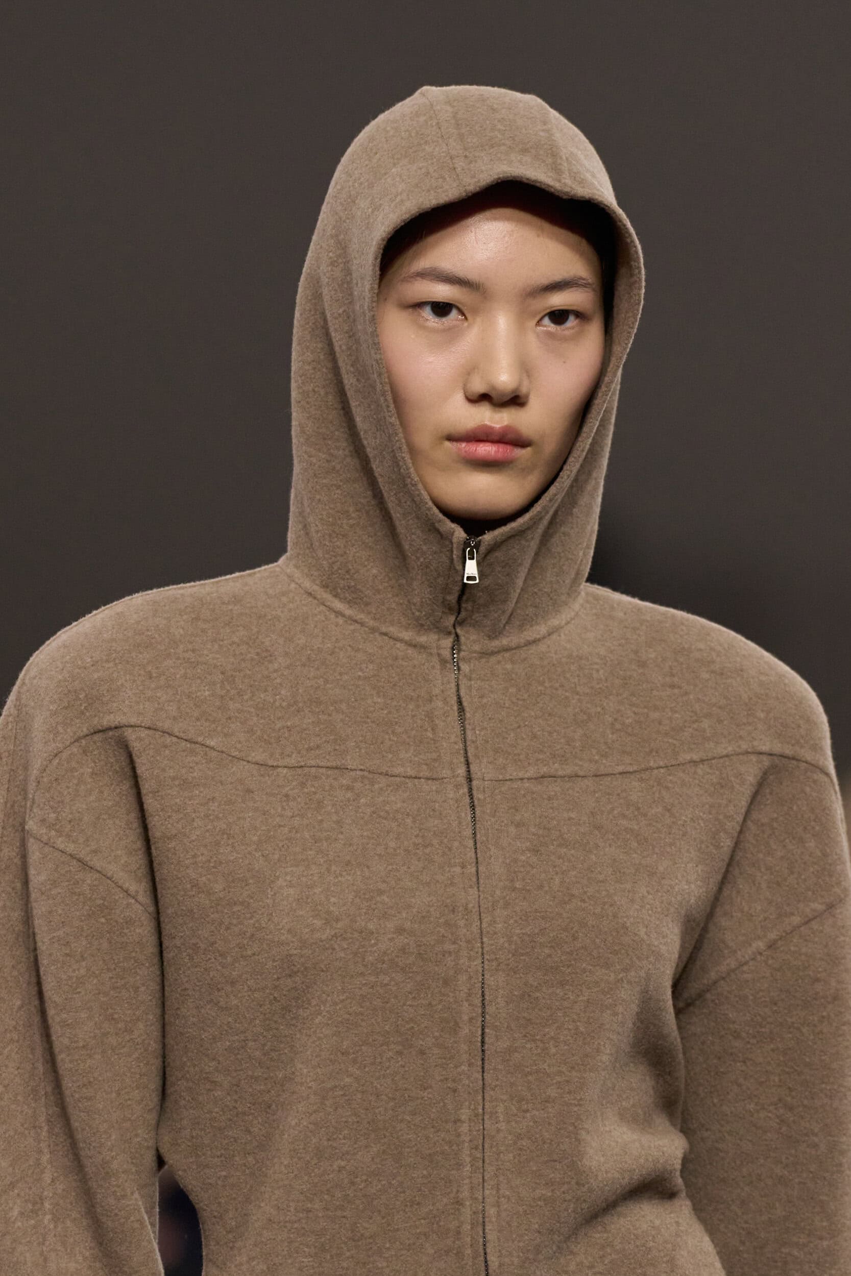 Max Mara Fall 2026 Fashion Show Details