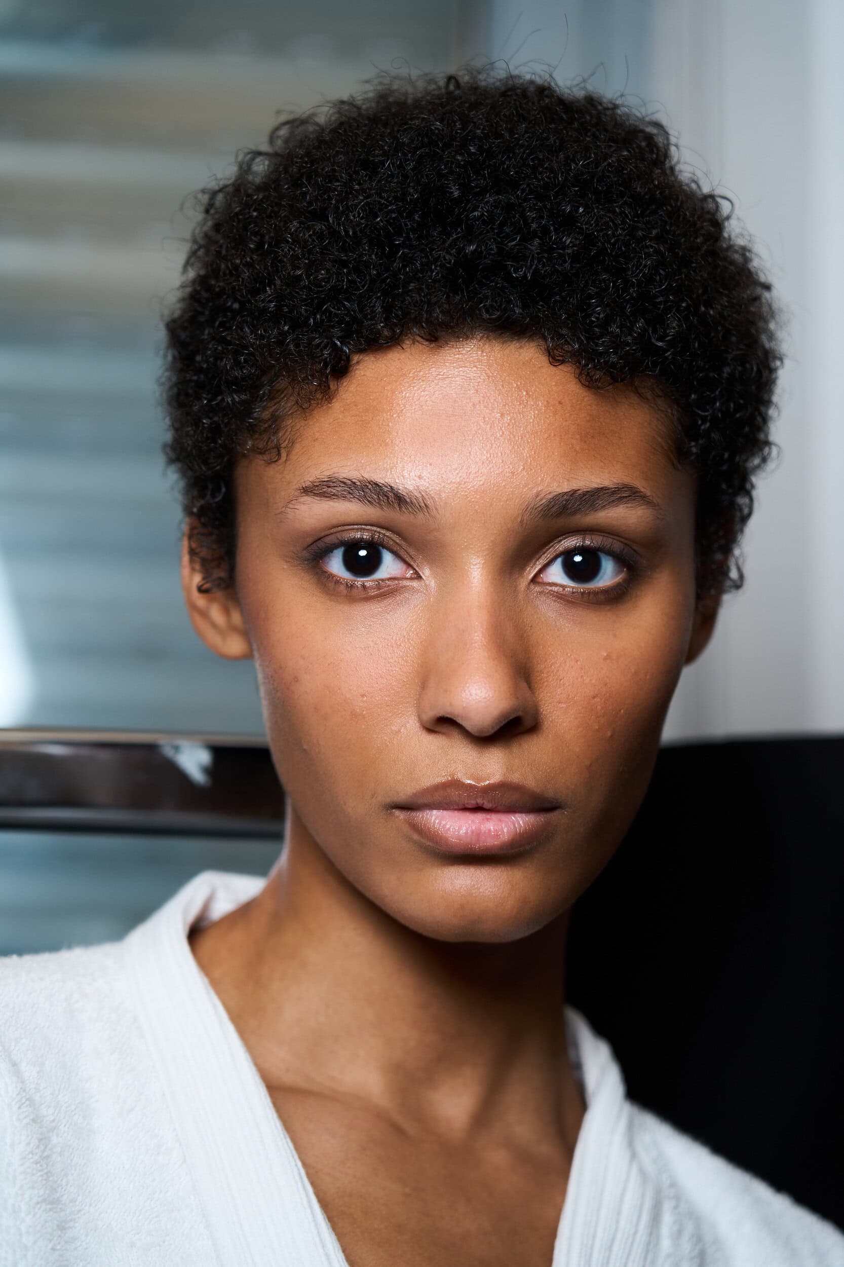 Max Zara Sterck Fall 2026 Fashion Show Backstage