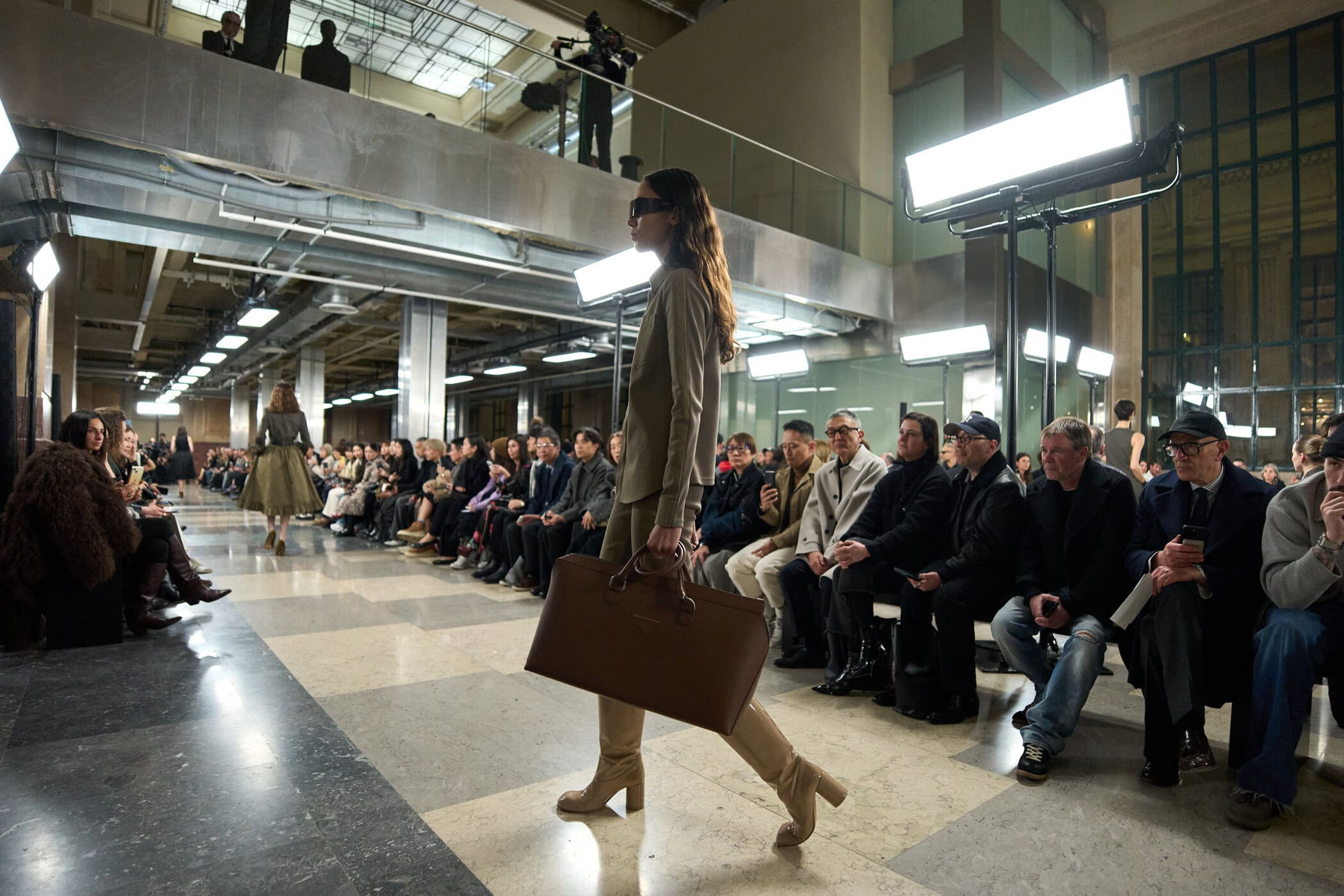 Mm6 Maison Margiela Fall 2026 Fashion Show Atmosphere